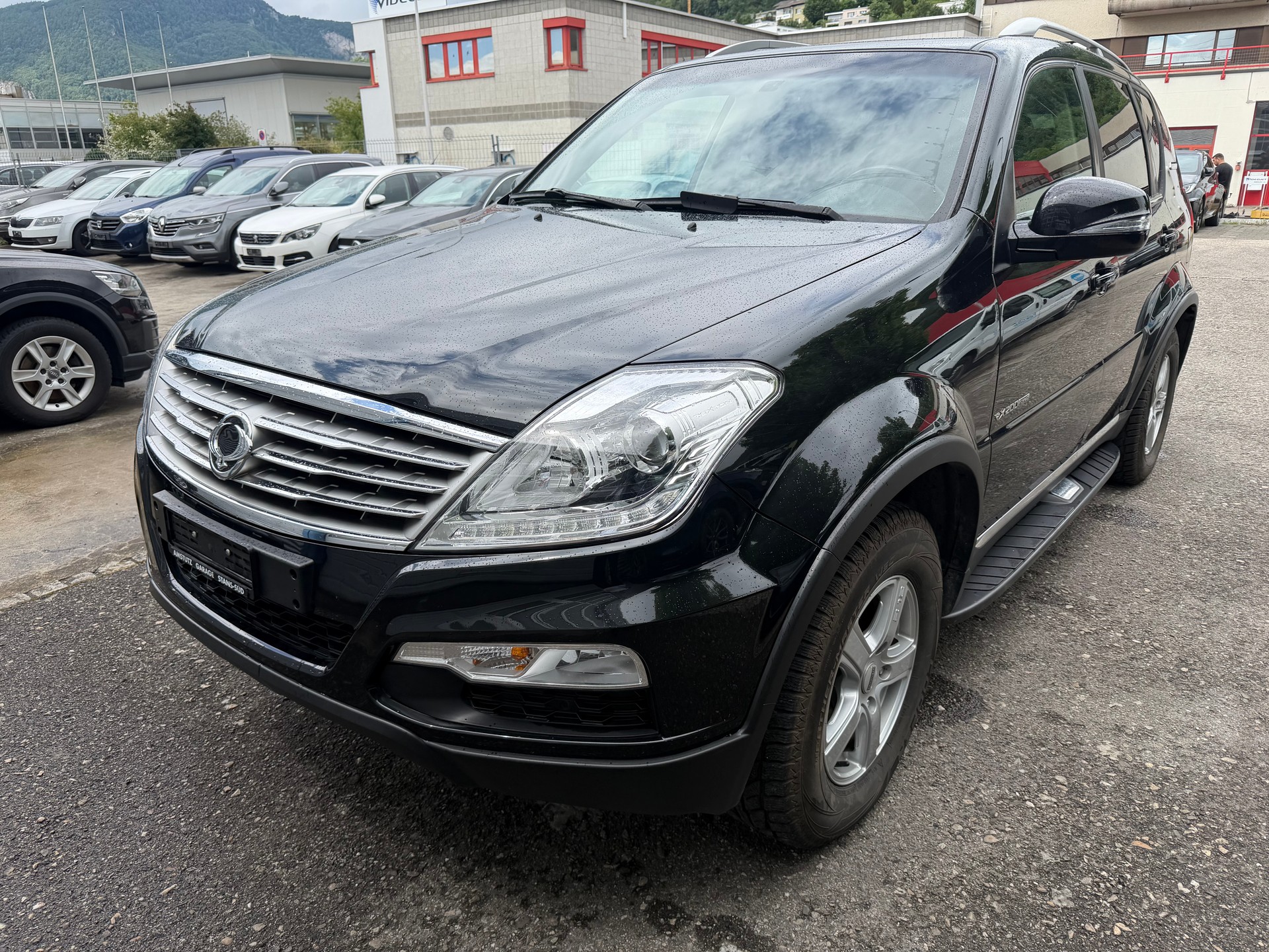 KGM-SsangYong Rexton RX200 e-XDi Quartz 4WD Automatic