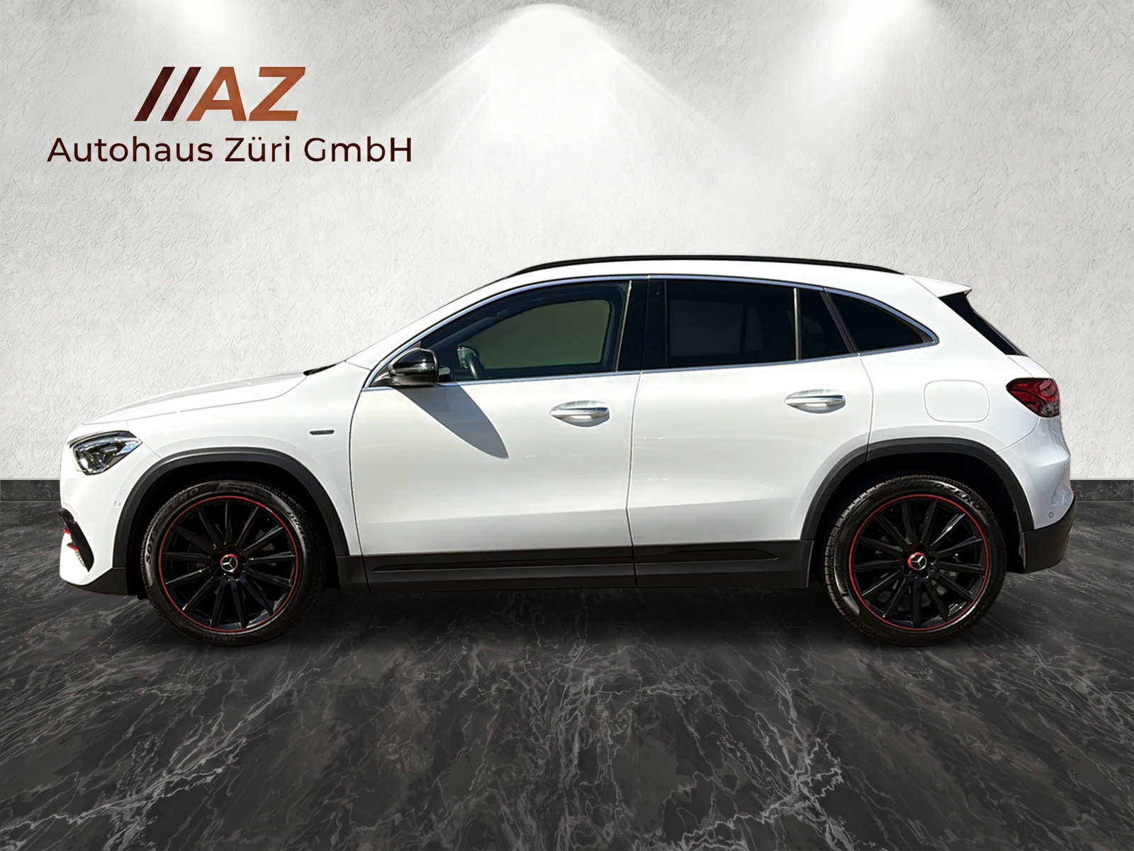 MERCEDES-BENZ GLA 200 Edition 1. AMG Line 7G-DCT-showroom-element-1