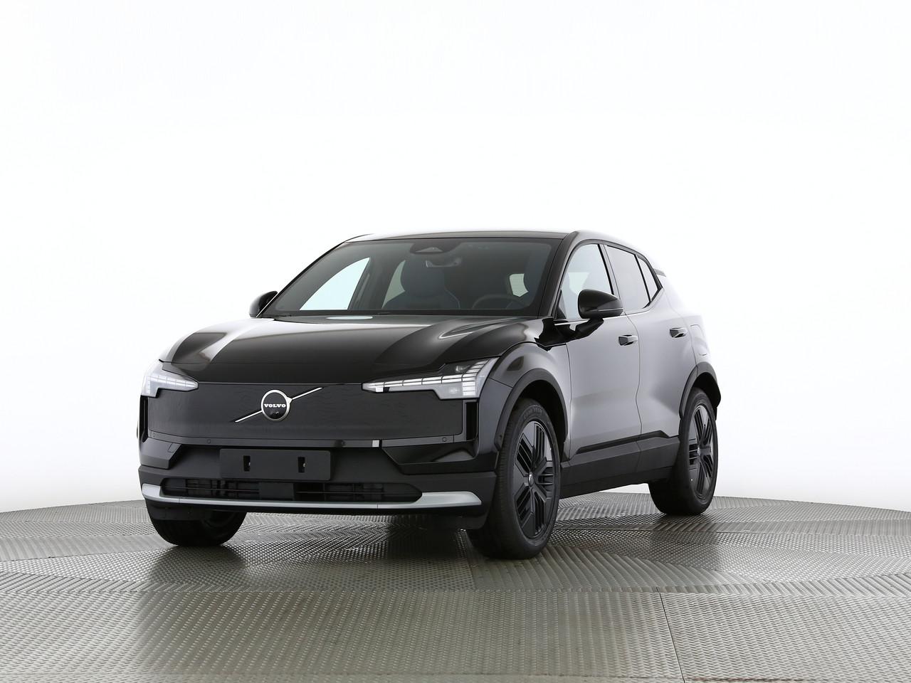VOLVO EX30 CC P8 Ultra AWD