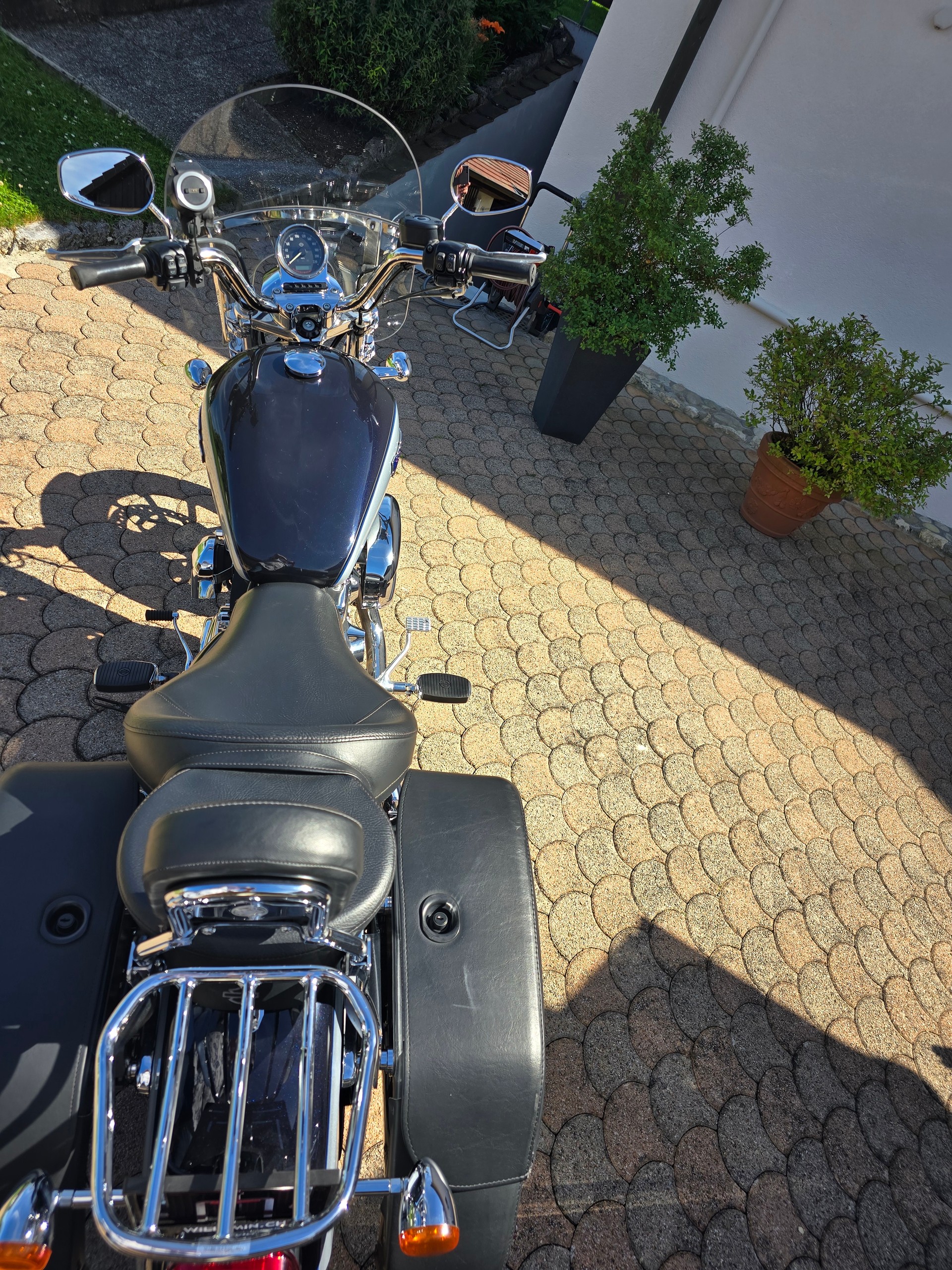 HARLEY-DAVIDSON XL 1200 T Super Low ABS-image-7
