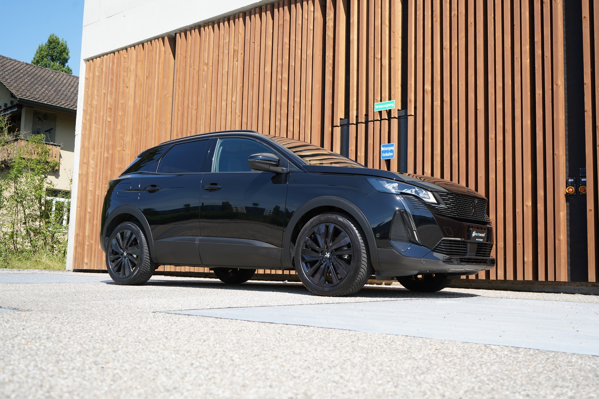 PEUGEOT 3008 1.5 BLUEHDi GT PACK BLACK EAT8 l 130 PS-image-5