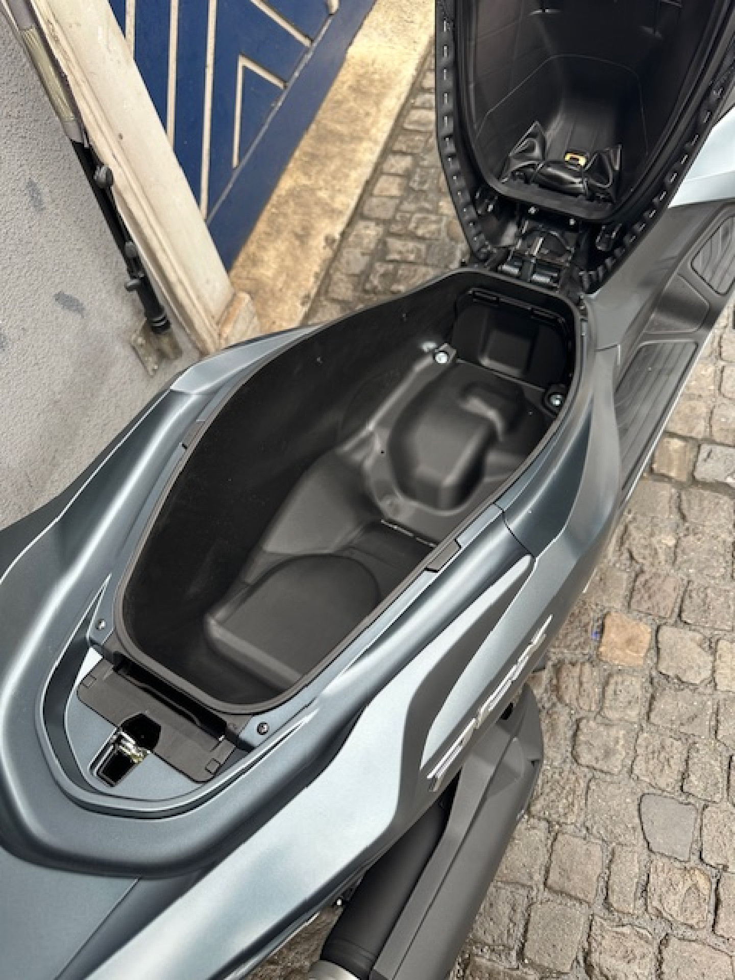 HONDA PCX 125 DX Modell mit TFT Display/ Aktion -290.--image-4