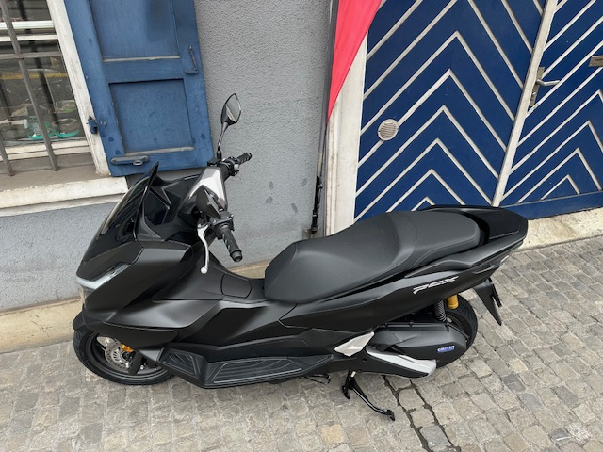 HONDA PCX 125 DX Modell mit TFT Display/ Aktion -290.--image-5