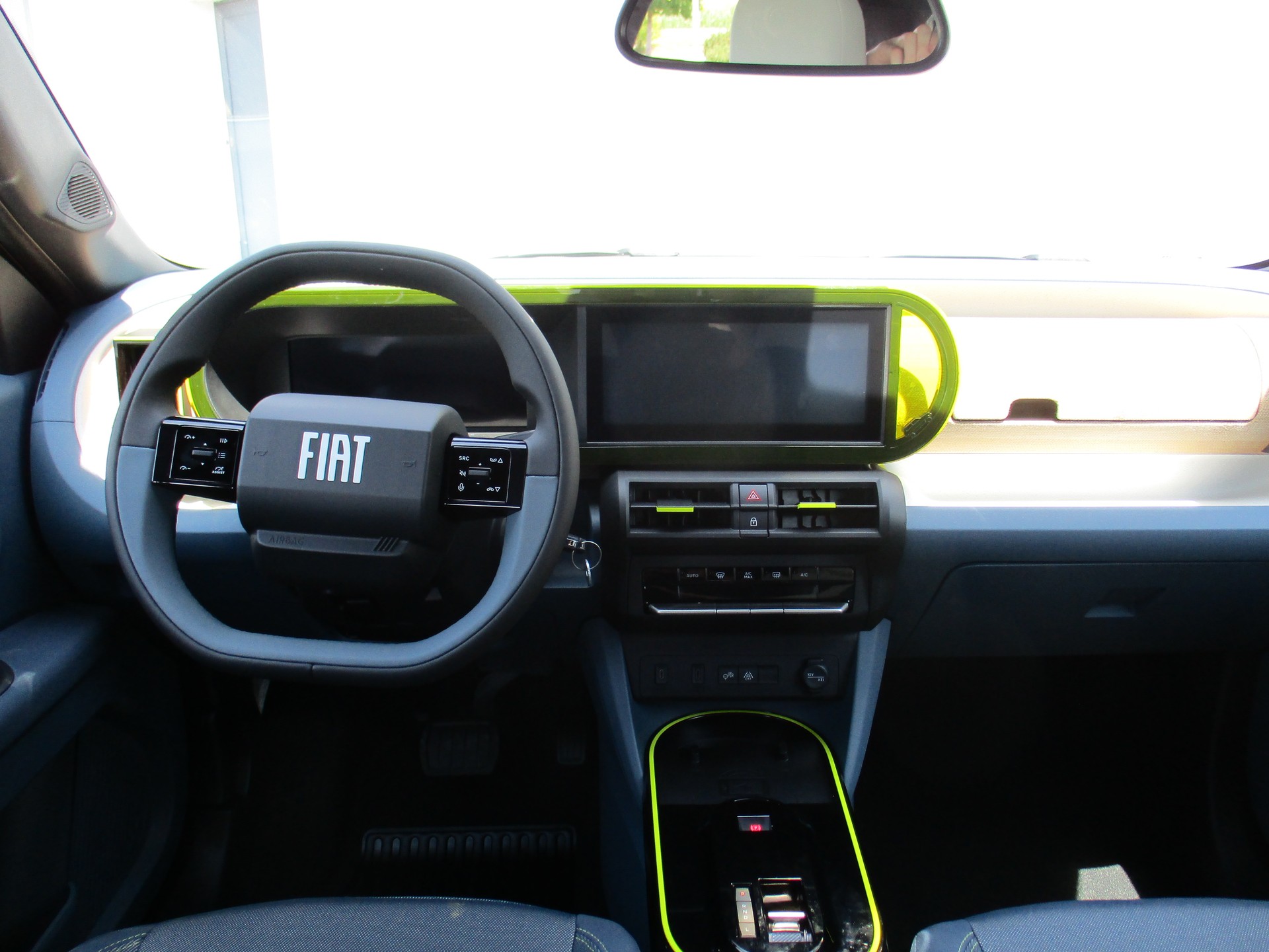 FIAT Grande Panda 1.2 MHEV La Prima-image-7