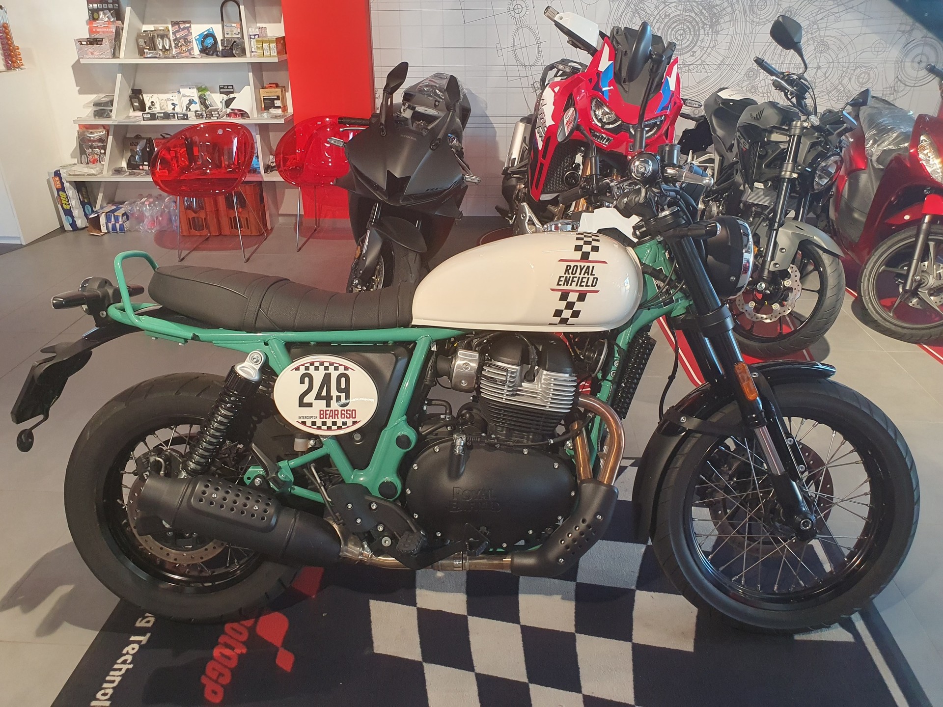 ROYAL ENFIELD Interceptor 650 Dual-image-2