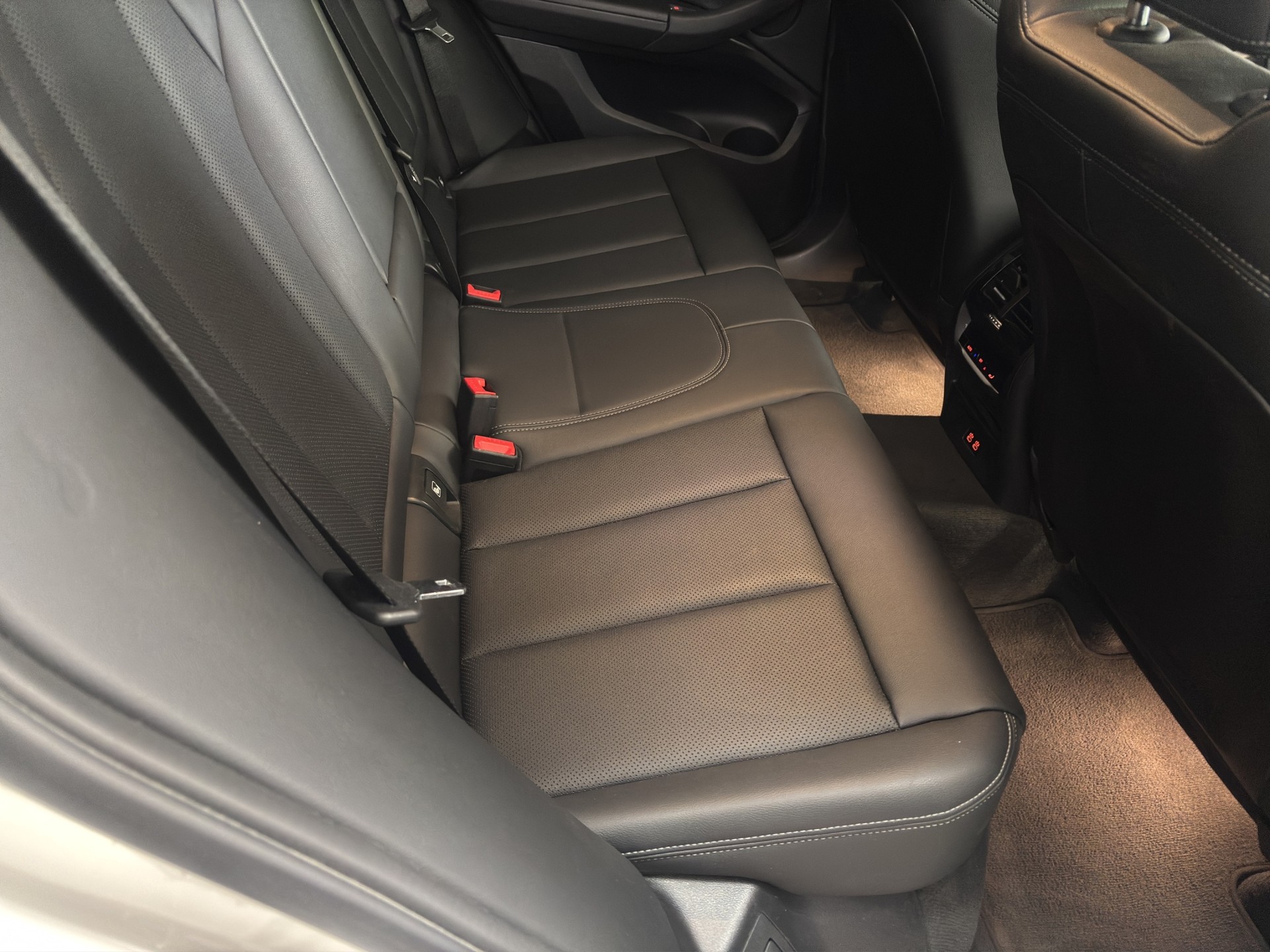 BMW X3 xDrive 30e-image-19