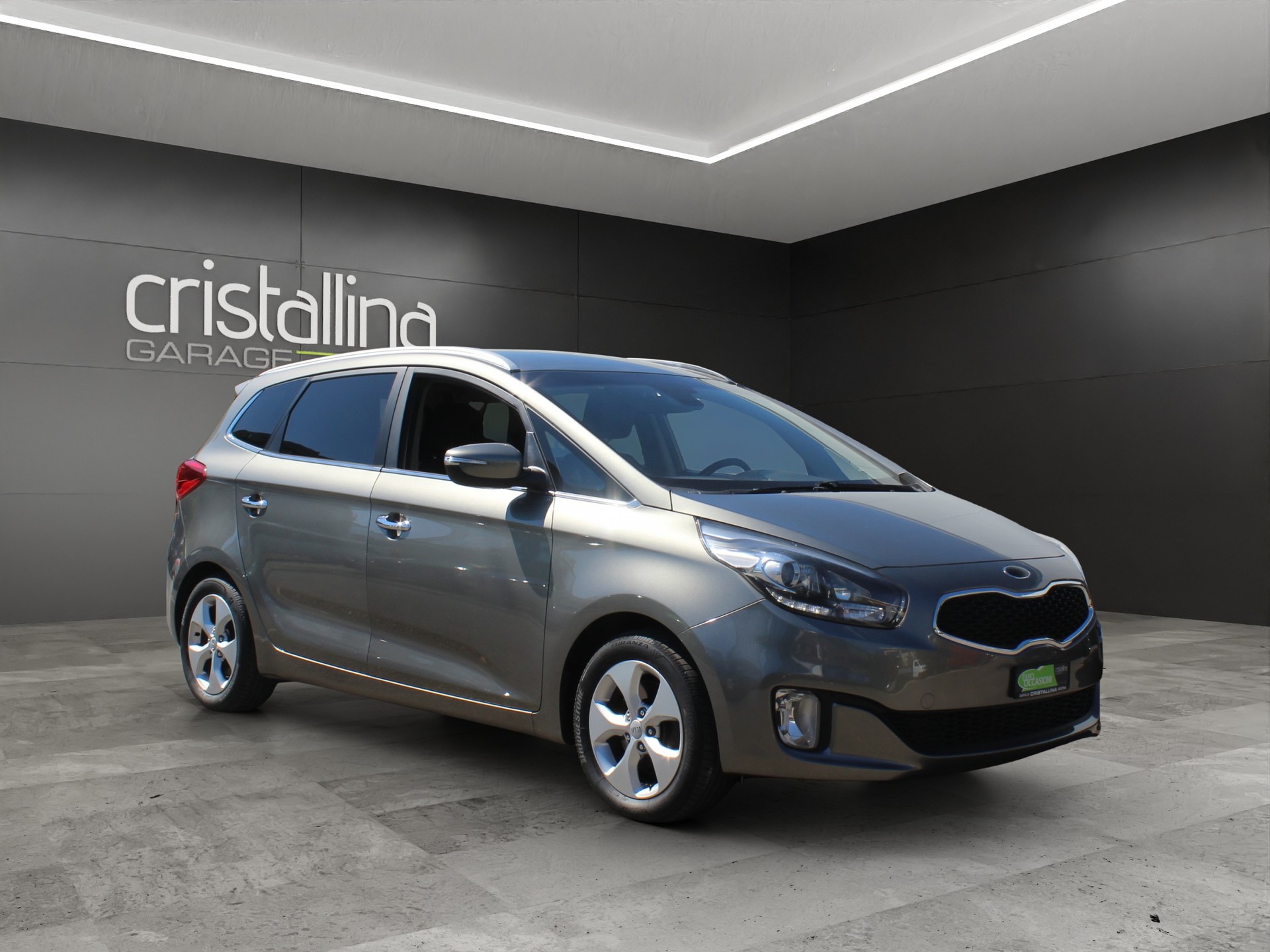 KIA Carens 1.6 GDi Trend-image-5