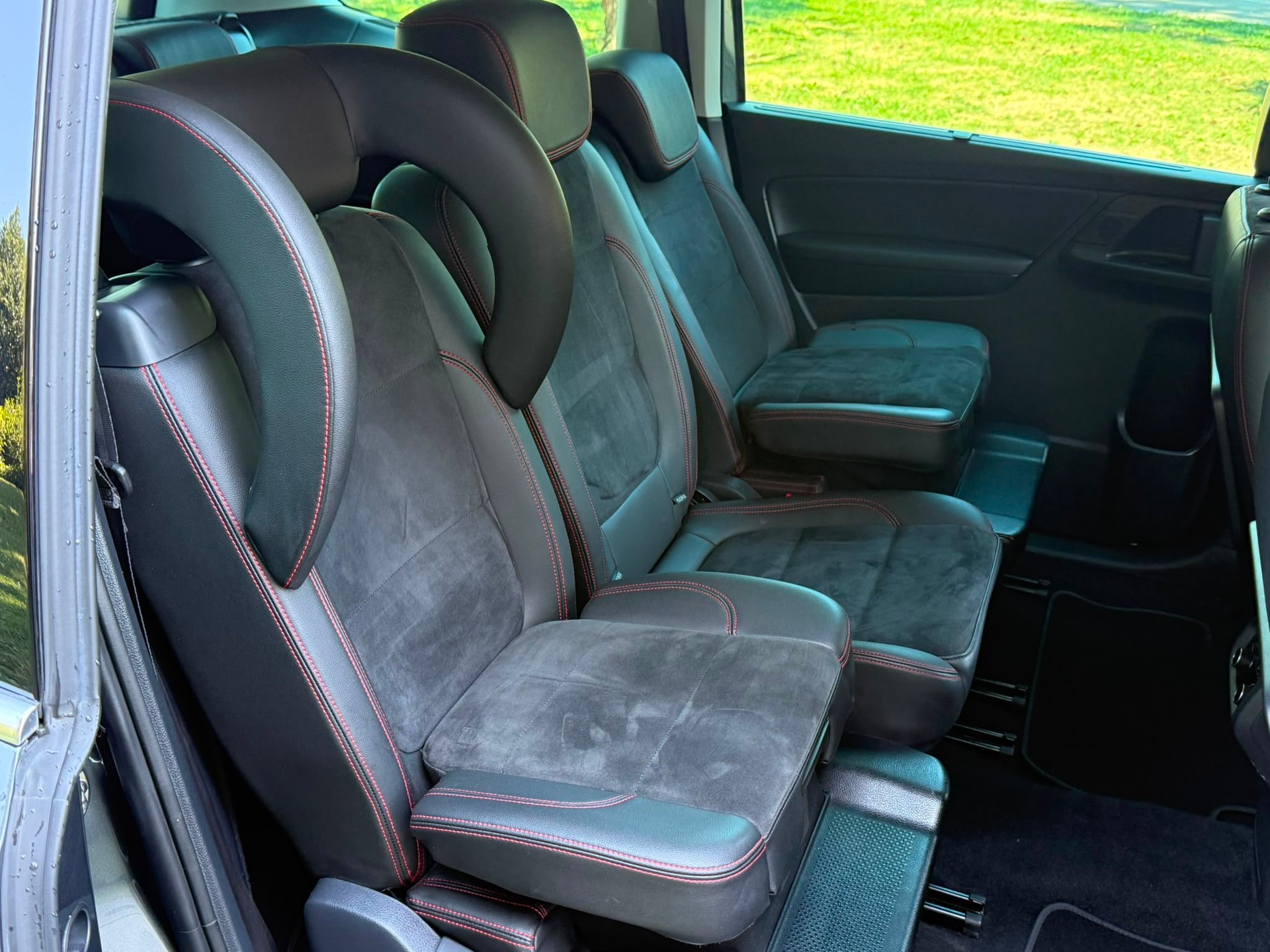 SEAT Alhambra 2.0 TDI DSG SWISS FR-image-7