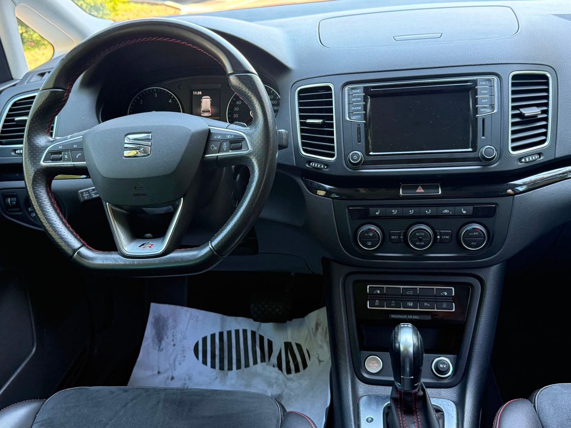 SEAT Alhambra 2.0 TDI DSG SWISS FR-image-11