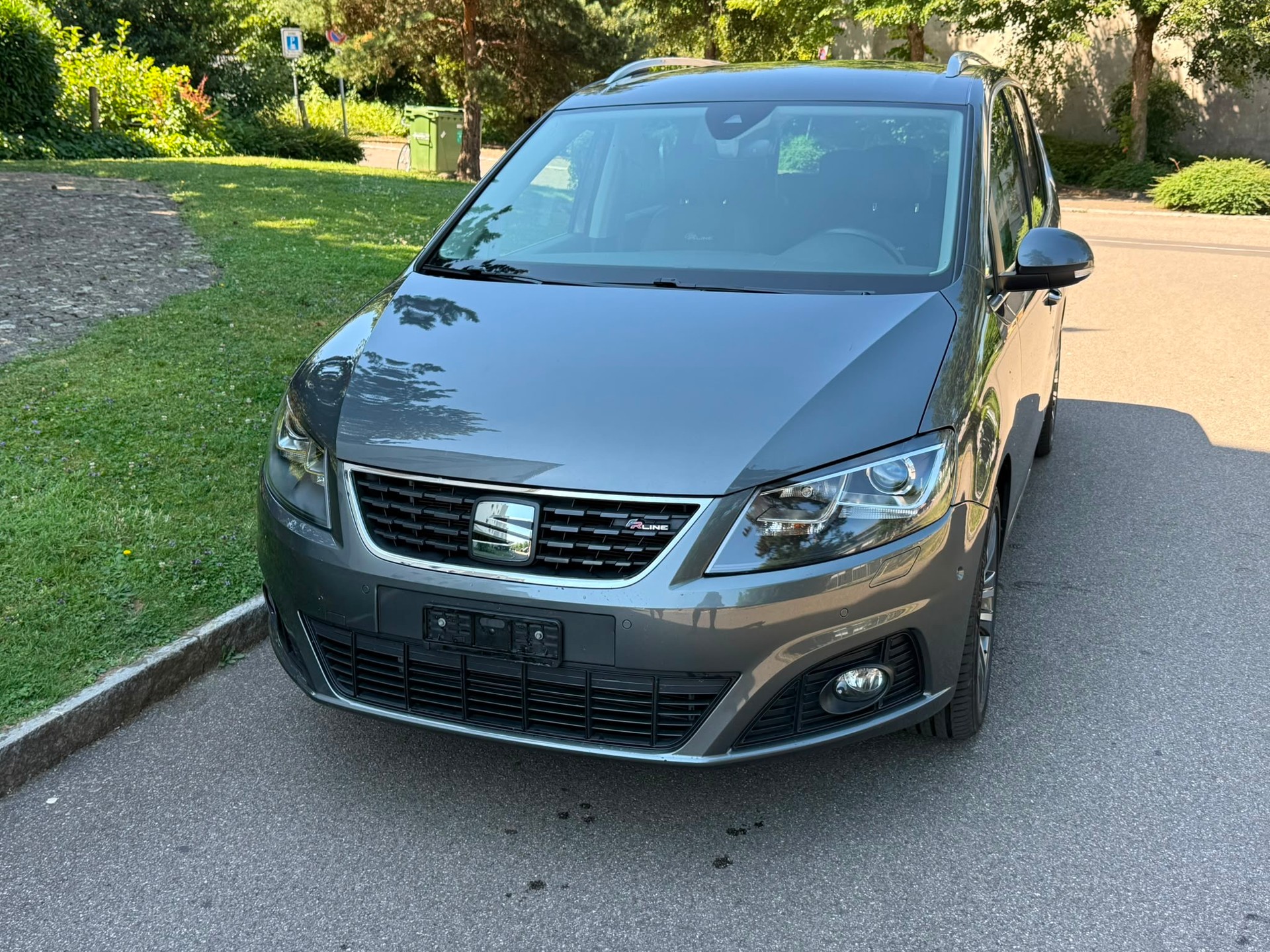 SEAT Alhambra 2.0 TDI DSG SWISS FR