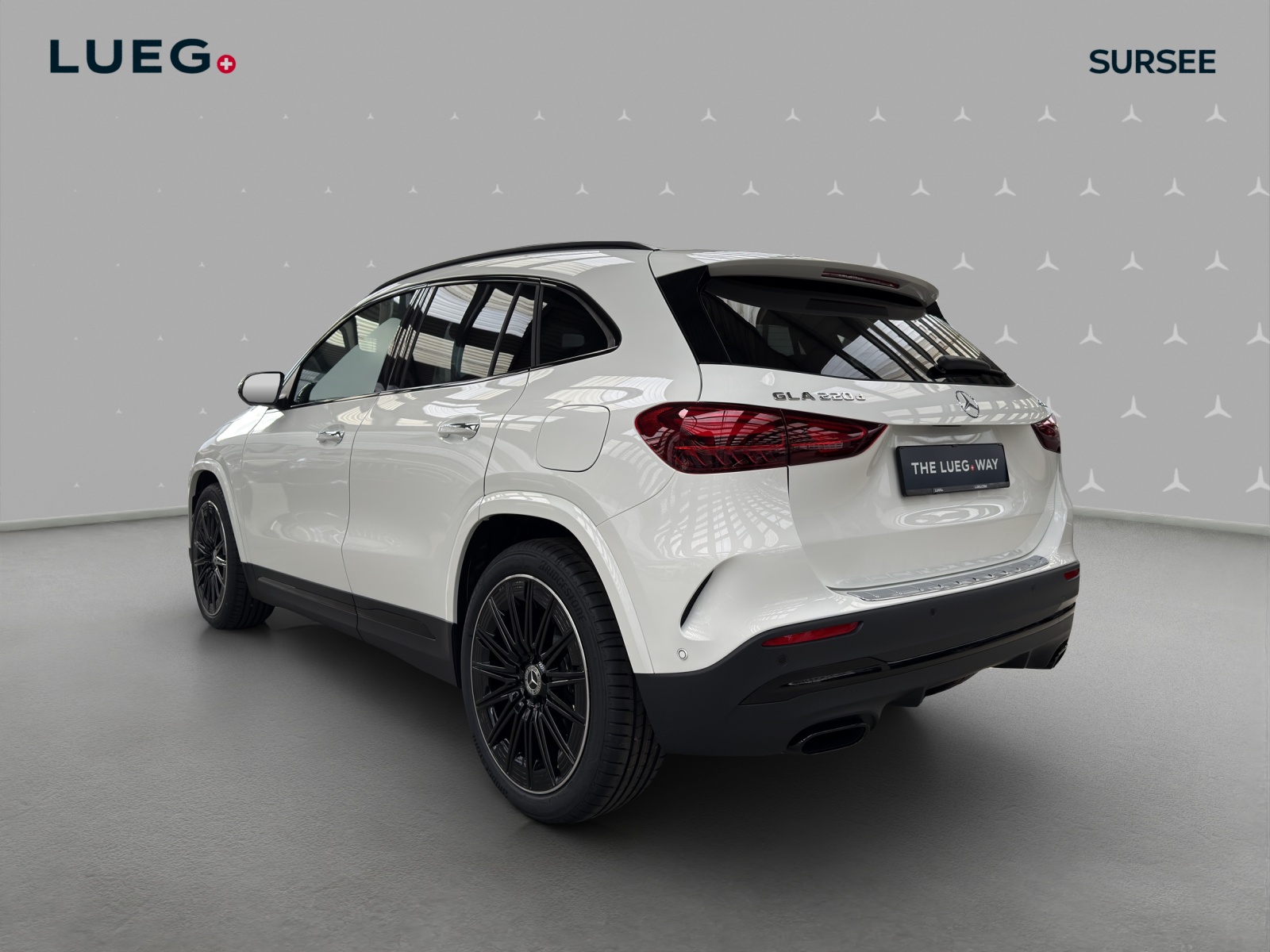 MERCEDES-BENZ GLA 220d 4Matic 8G-DCTSwiss Star-image-2