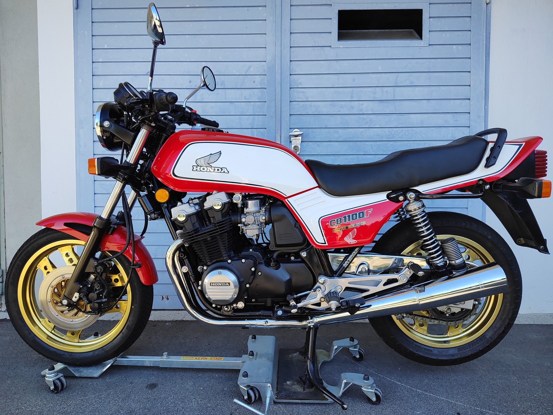 HONDA CB 1100 F-image-0