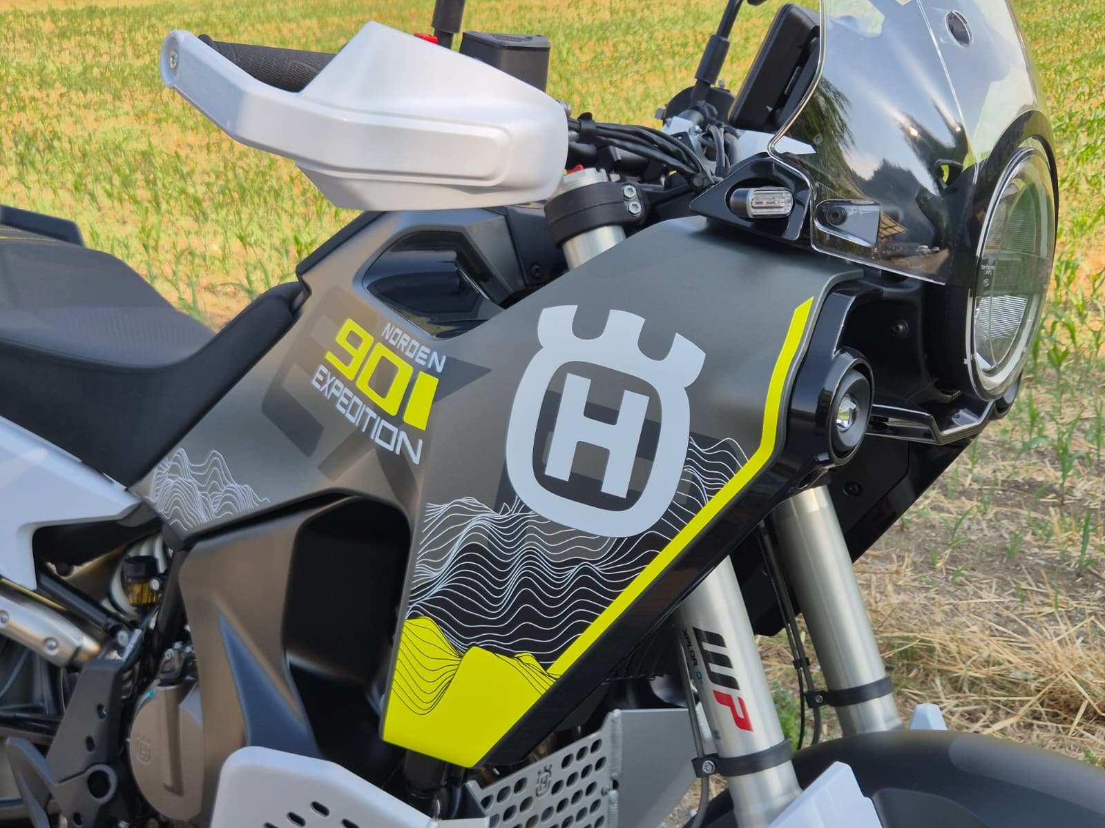 HUSQVARNA Norden 901 Expedition-image-4