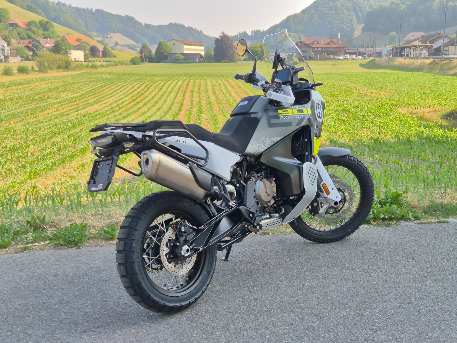 HUSQVARNA Norden 901 Expedition-image-7