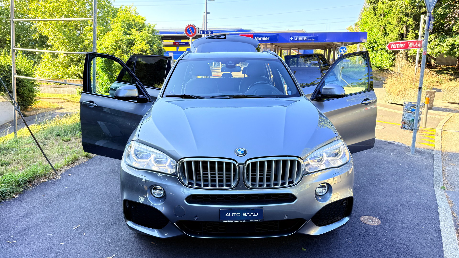 BMW X5 xDrive 40e iPerformance Pure M Sport Steptronic-image-12