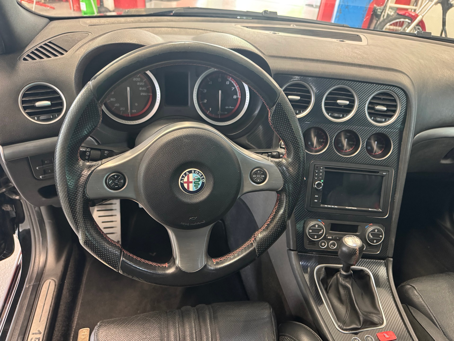 ALFA ROMEO 159 Sportwagon 1.8 TBi TI-image-8
