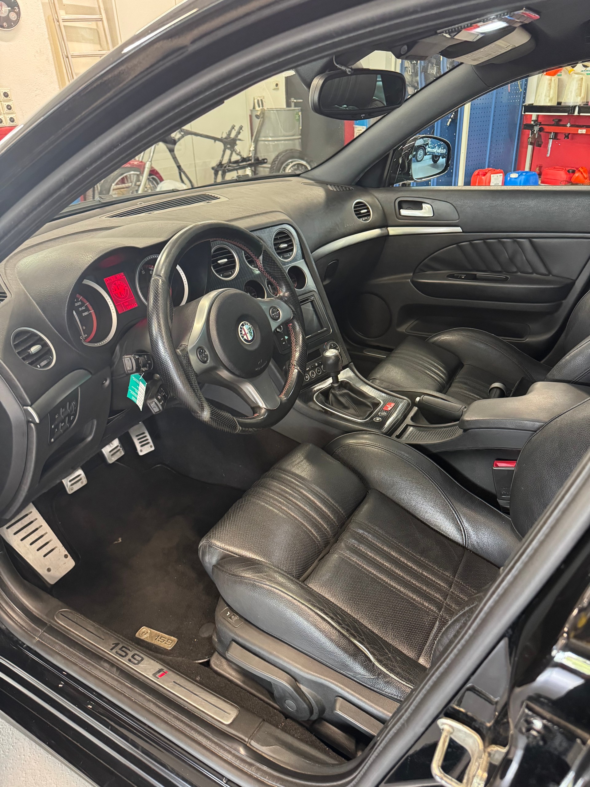 ALFA ROMEO 159 Sportwagon 1.8 TBi TI-image-9
