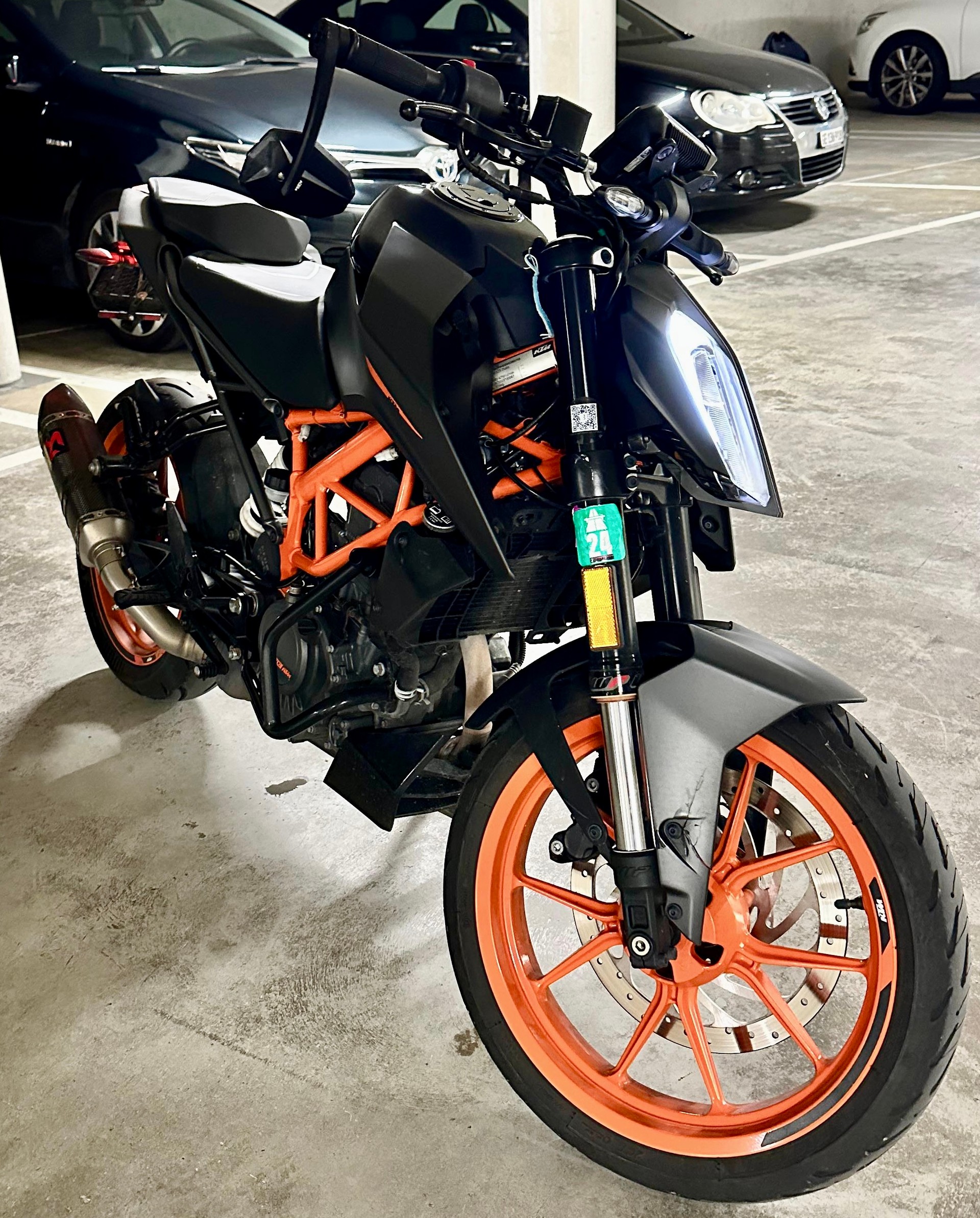 KTM 125 Duke-image-3