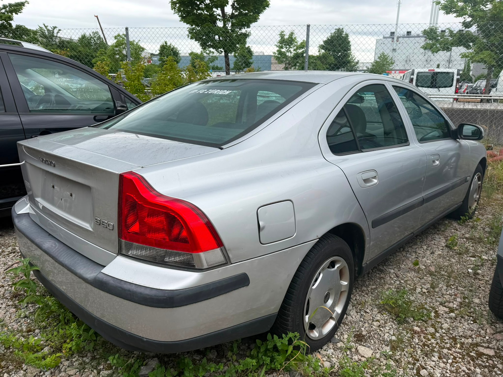 VOLVO S60 2.4 AUTOMAT-showroom-element-1