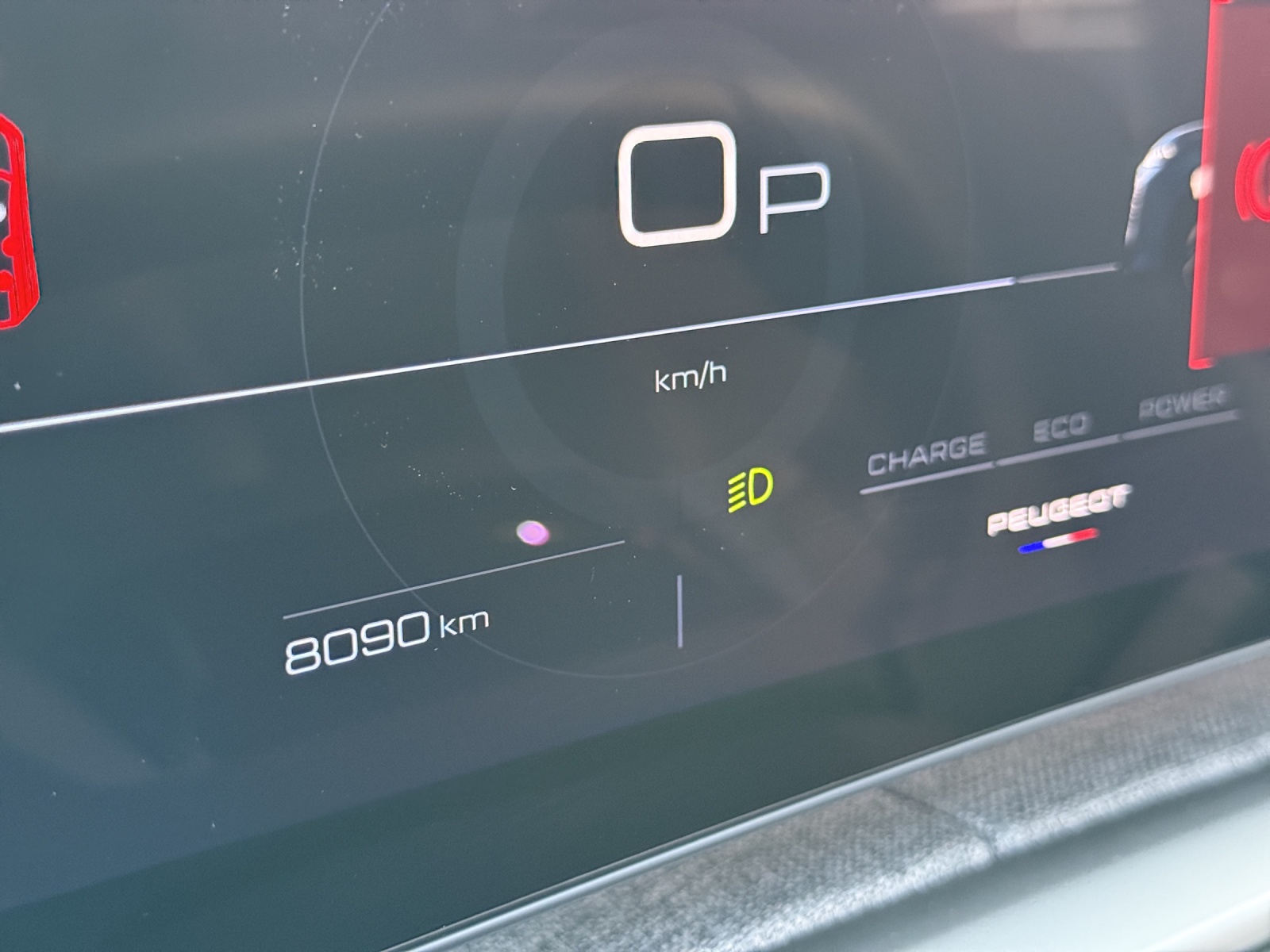 PEUGEOT 5008 145 Hybrid e-DCS6 GT-image-10