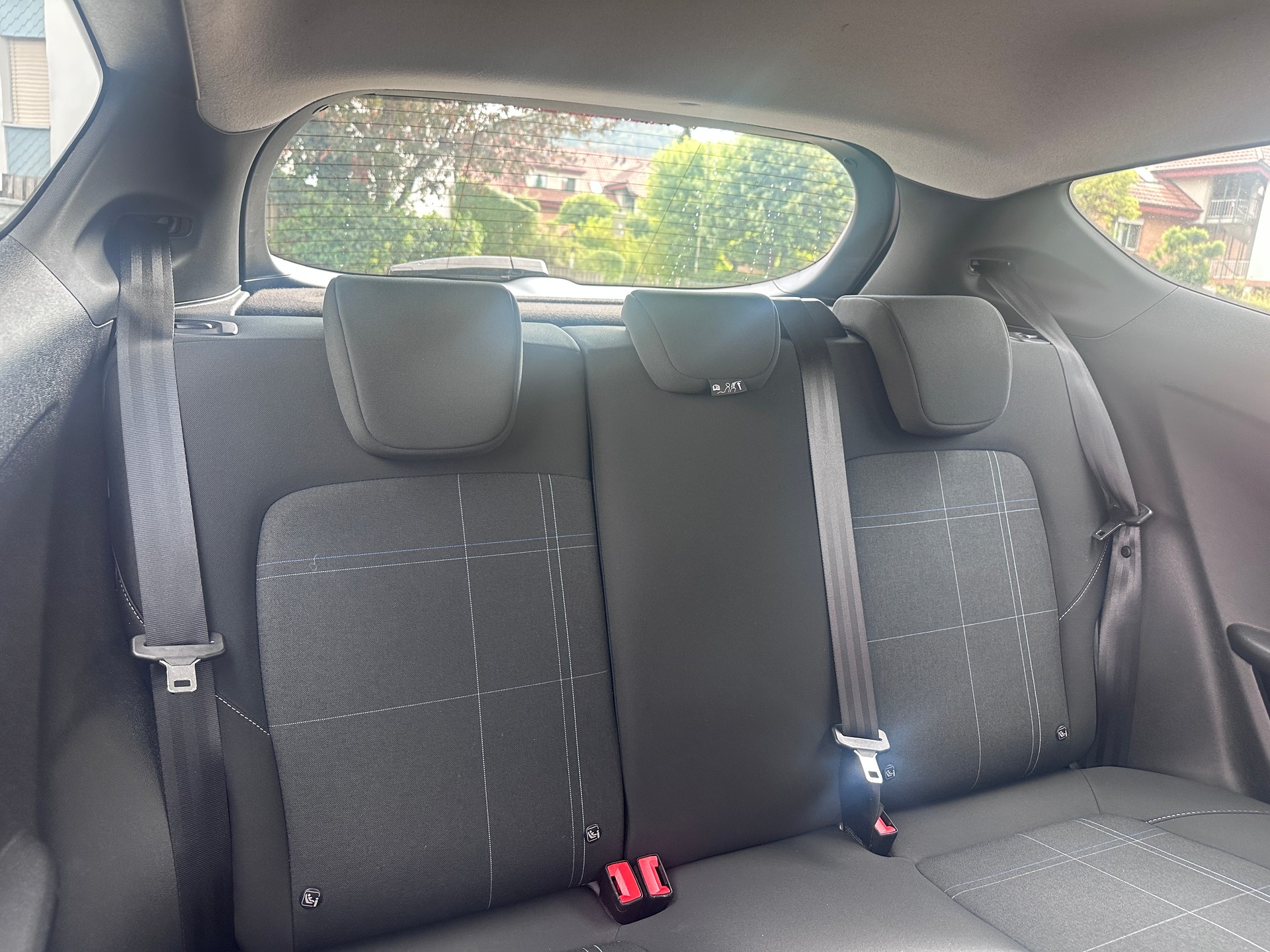 FORD Fiesta 1.0 SCTi Cool & Connect-image-22