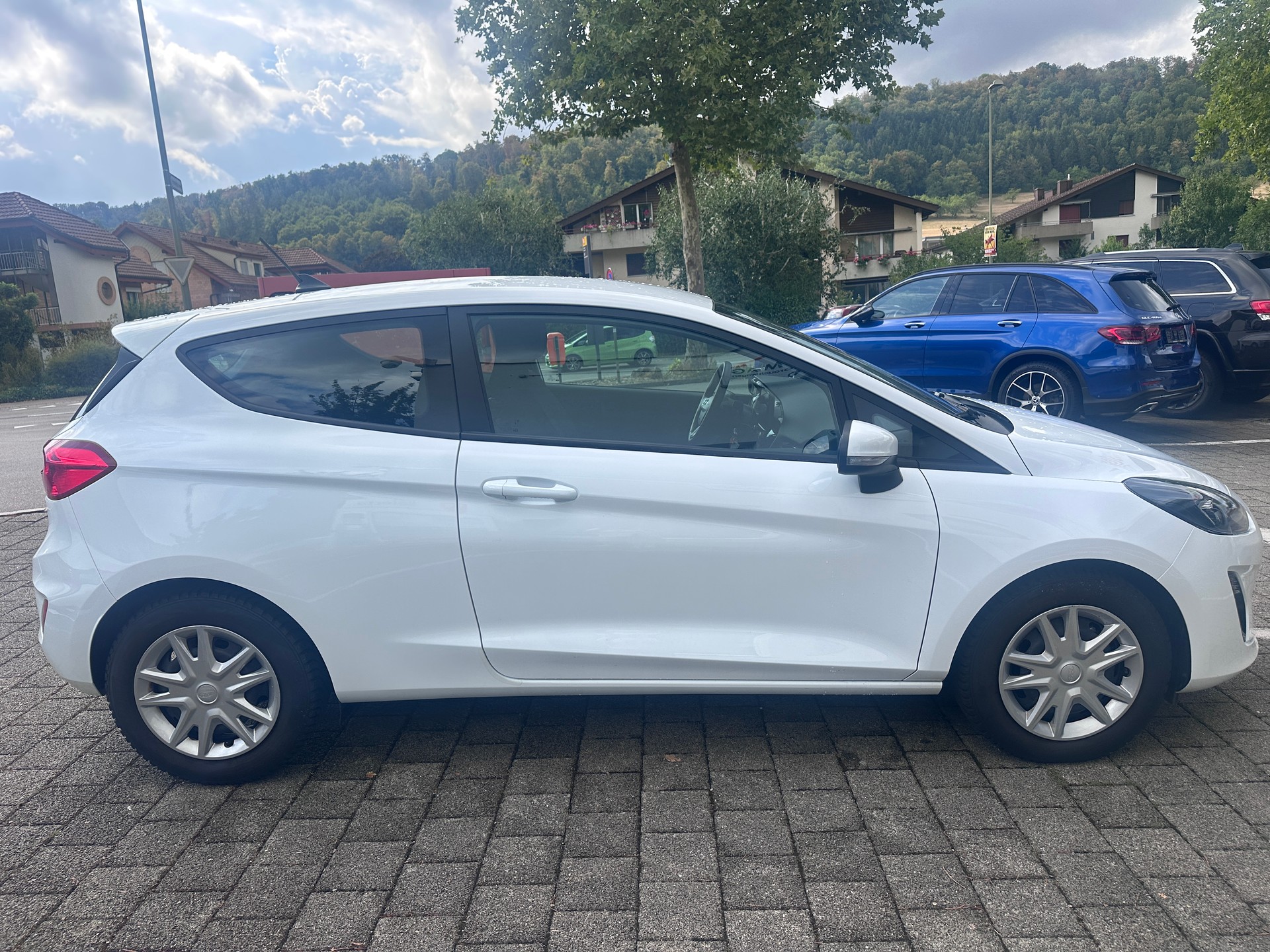 FORD Fiesta 1.0 SCTi Cool & Connect-image-18