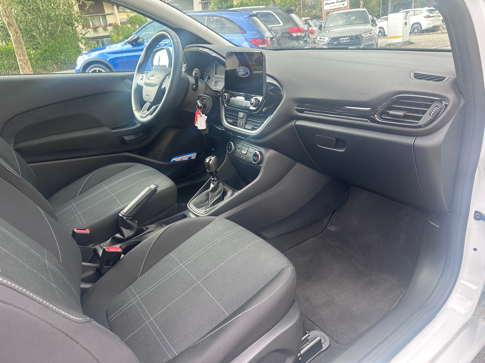 FORD Fiesta 1.0 SCTi Cool & Connect-image-21