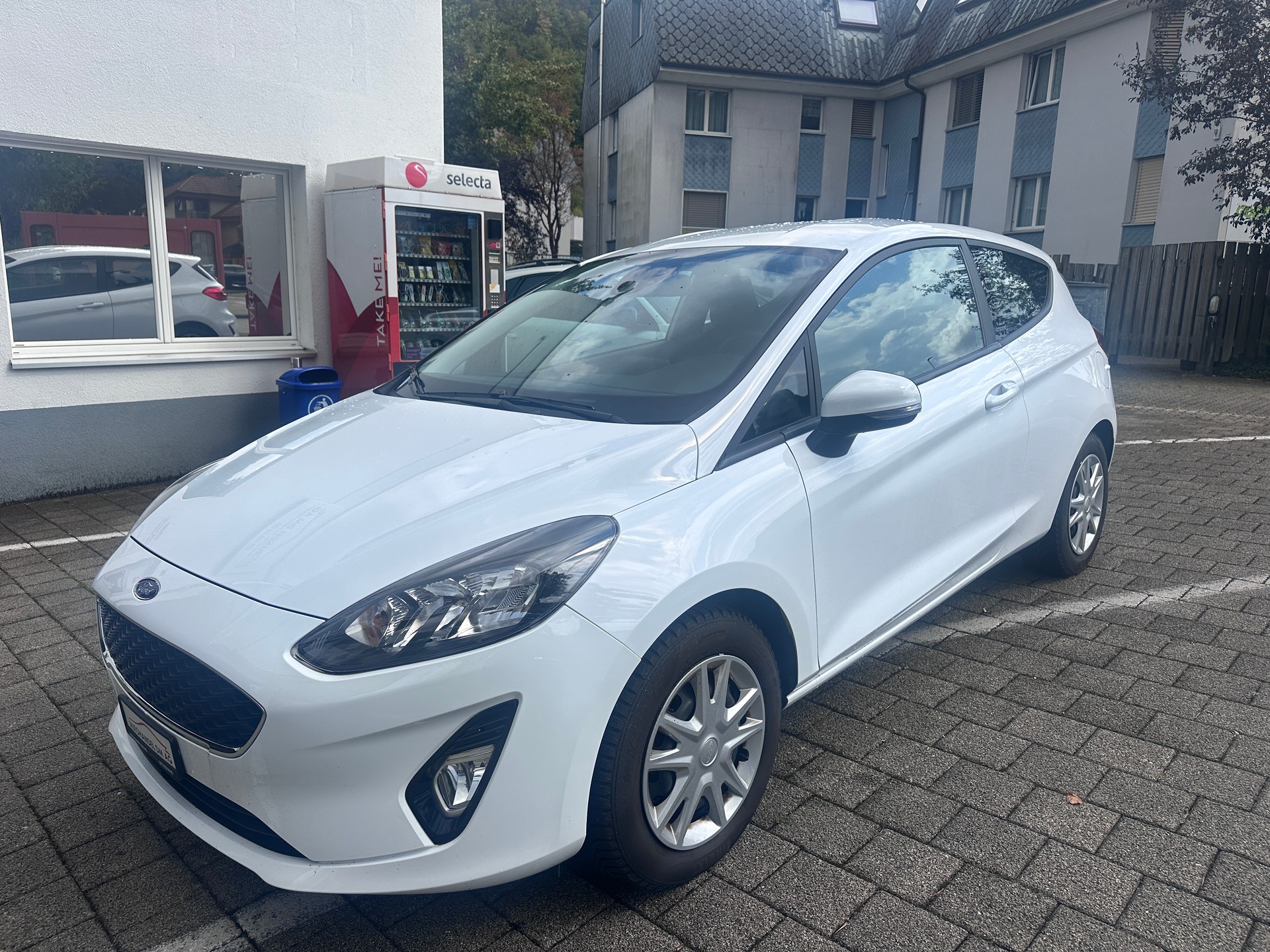 FORD Fiesta 1.0 SCTi Cool & Connect-showroom-element-1