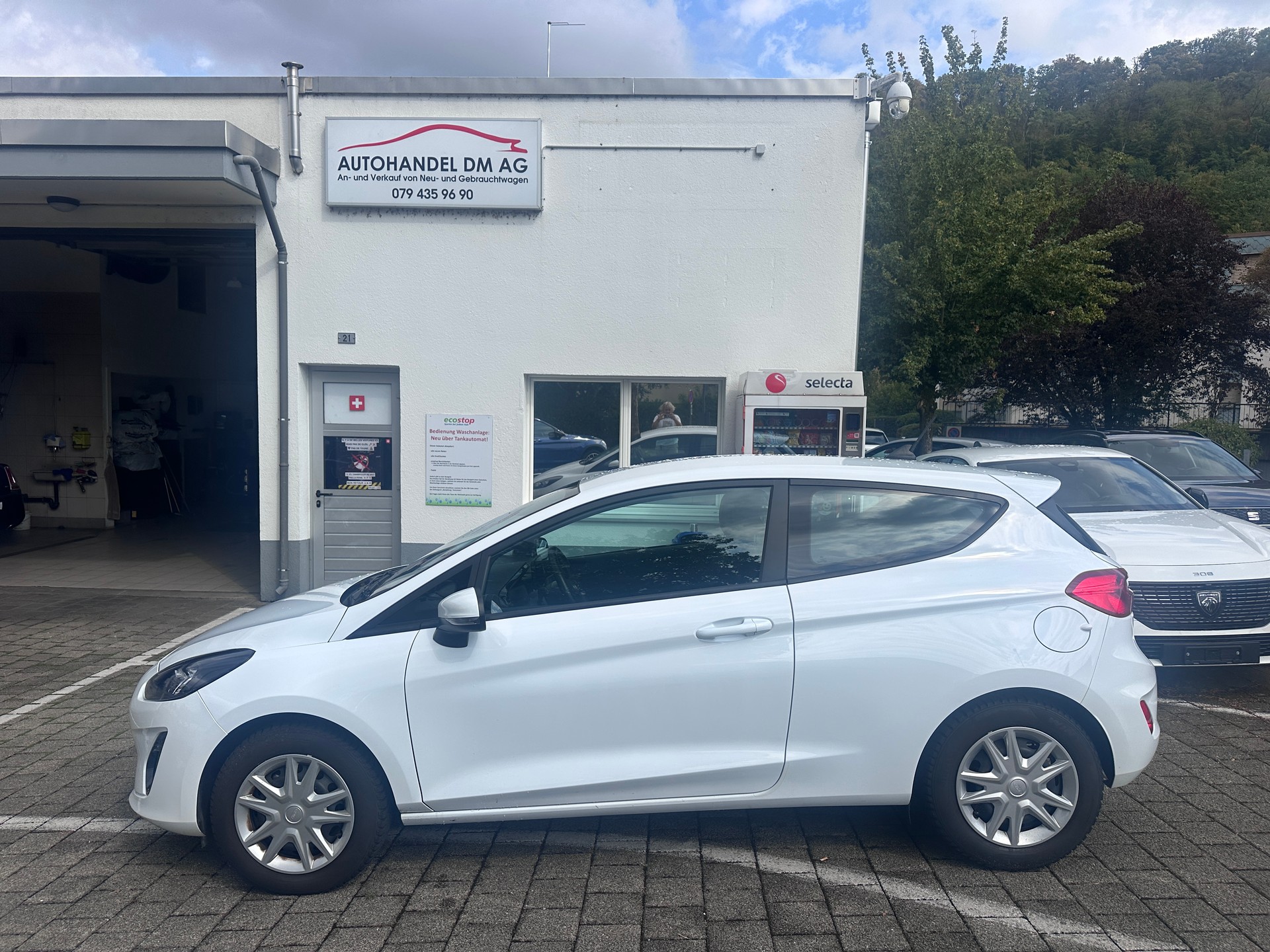 FORD Fiesta 1.0 SCTi Cool & Connect-showroom-element-2