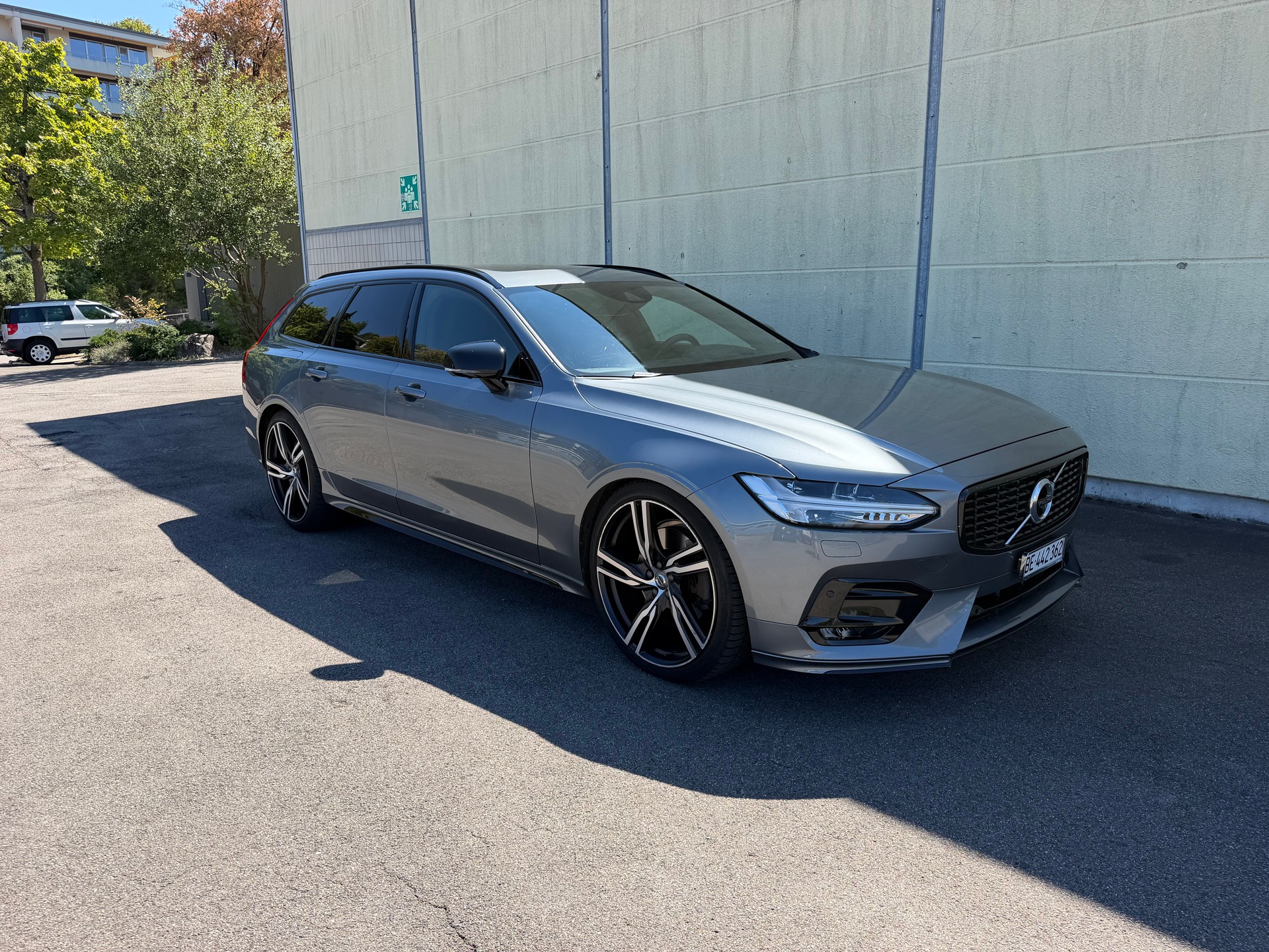 VOLVO 2.0 T6 R-Design AWD