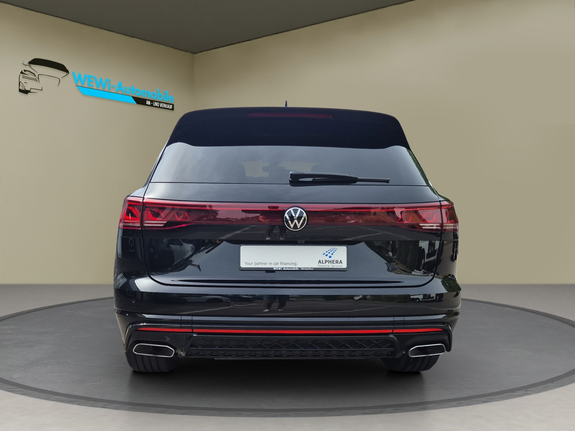 VW Touareg 3.0 TDI R-Line Tiptronic-showroom-element-3