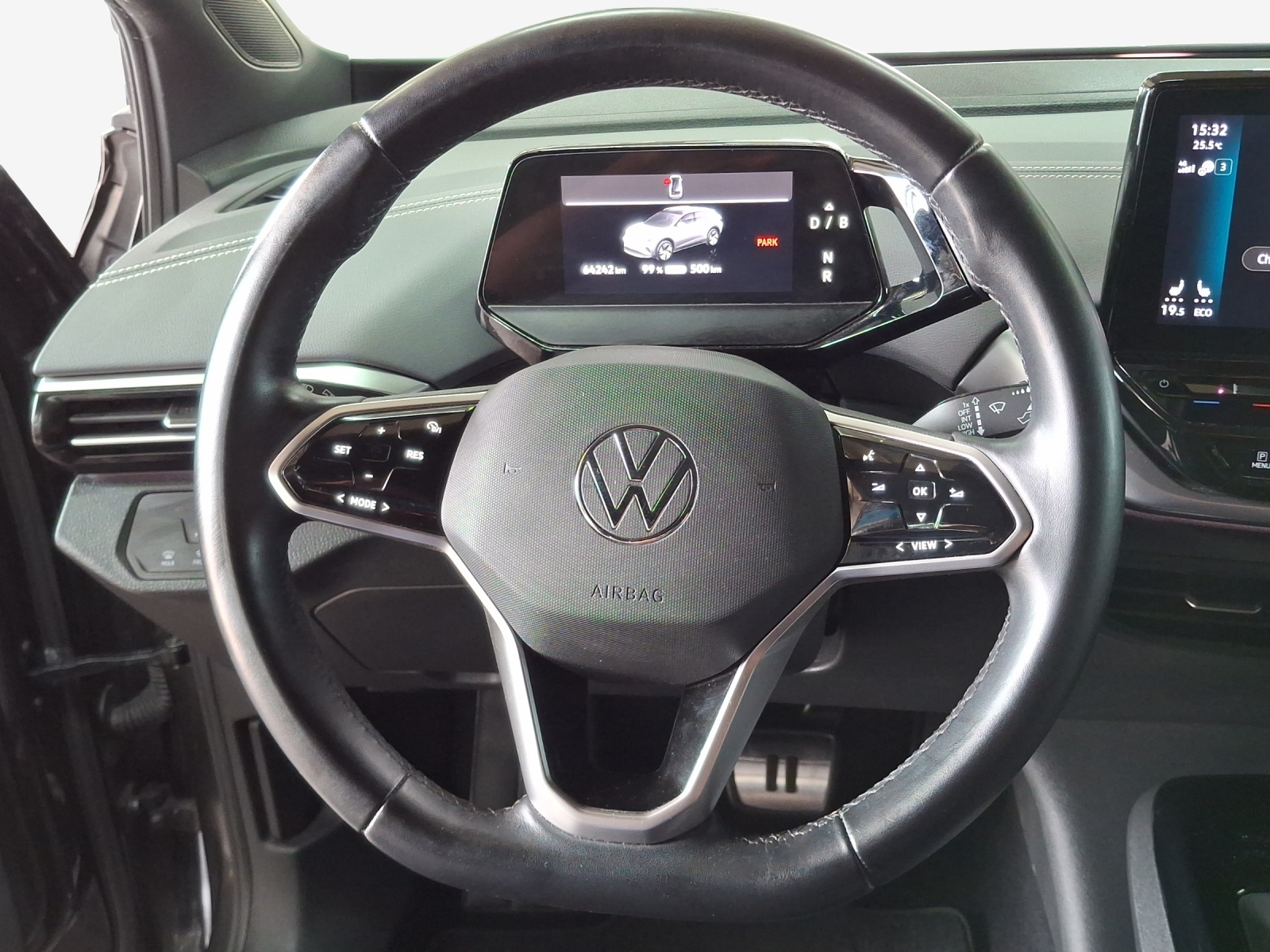 VW ID.4 Pro Performance 77 kWh Life Plus-image-9