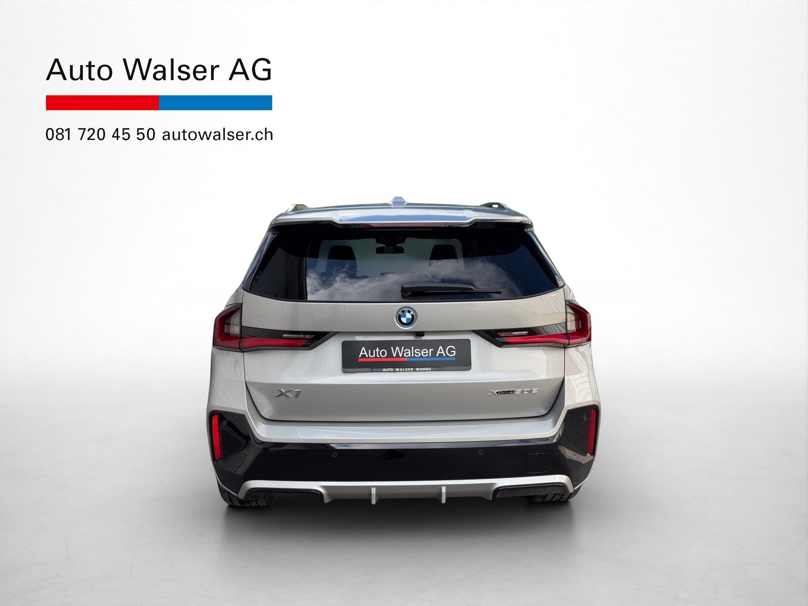 BMW X1 30e xDrive-showroom-element-3