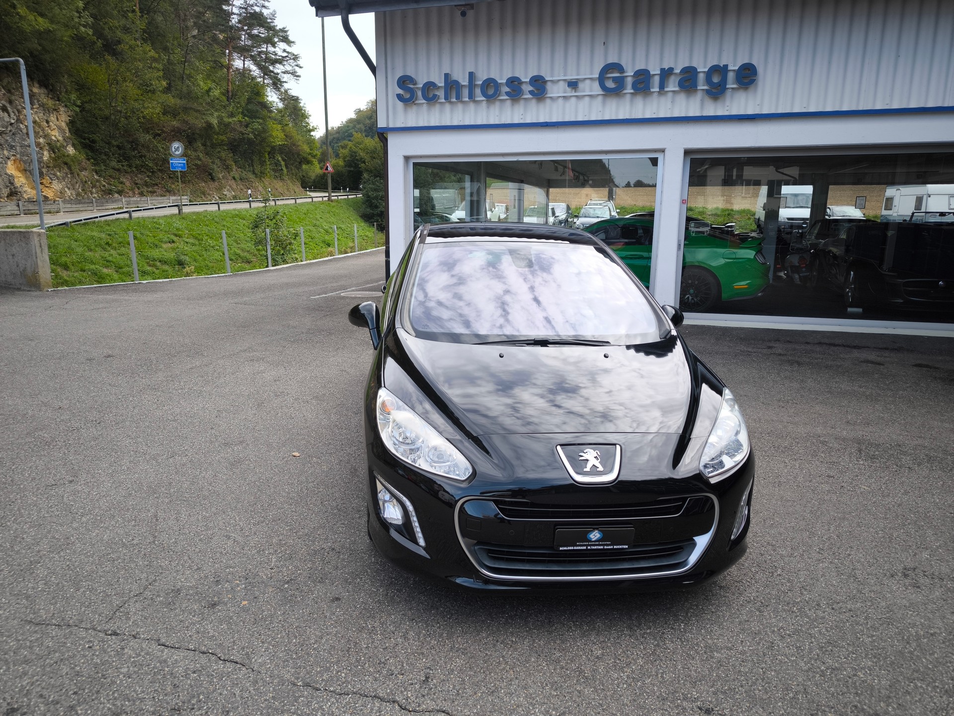 PEUGEOT 308 1.6 16V Turbo Allure-showroom-element-2