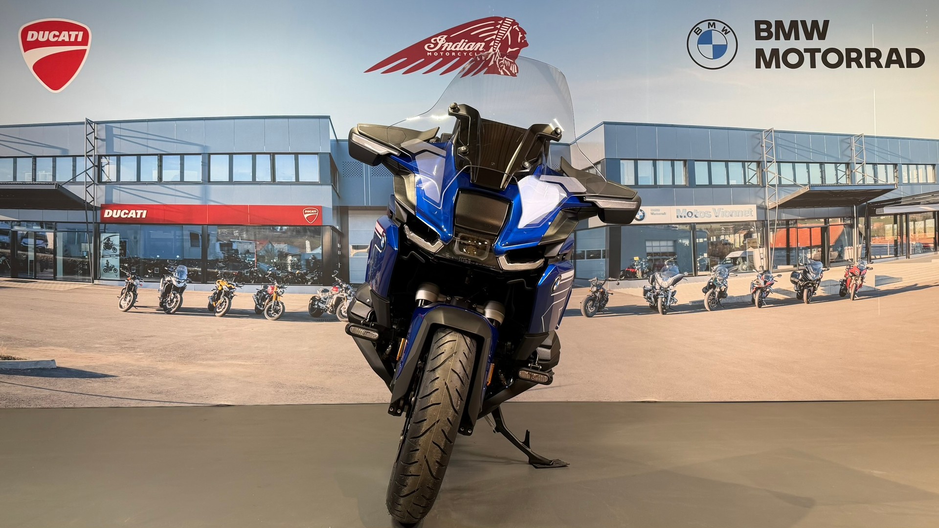BMW R 1300 RT-image-1