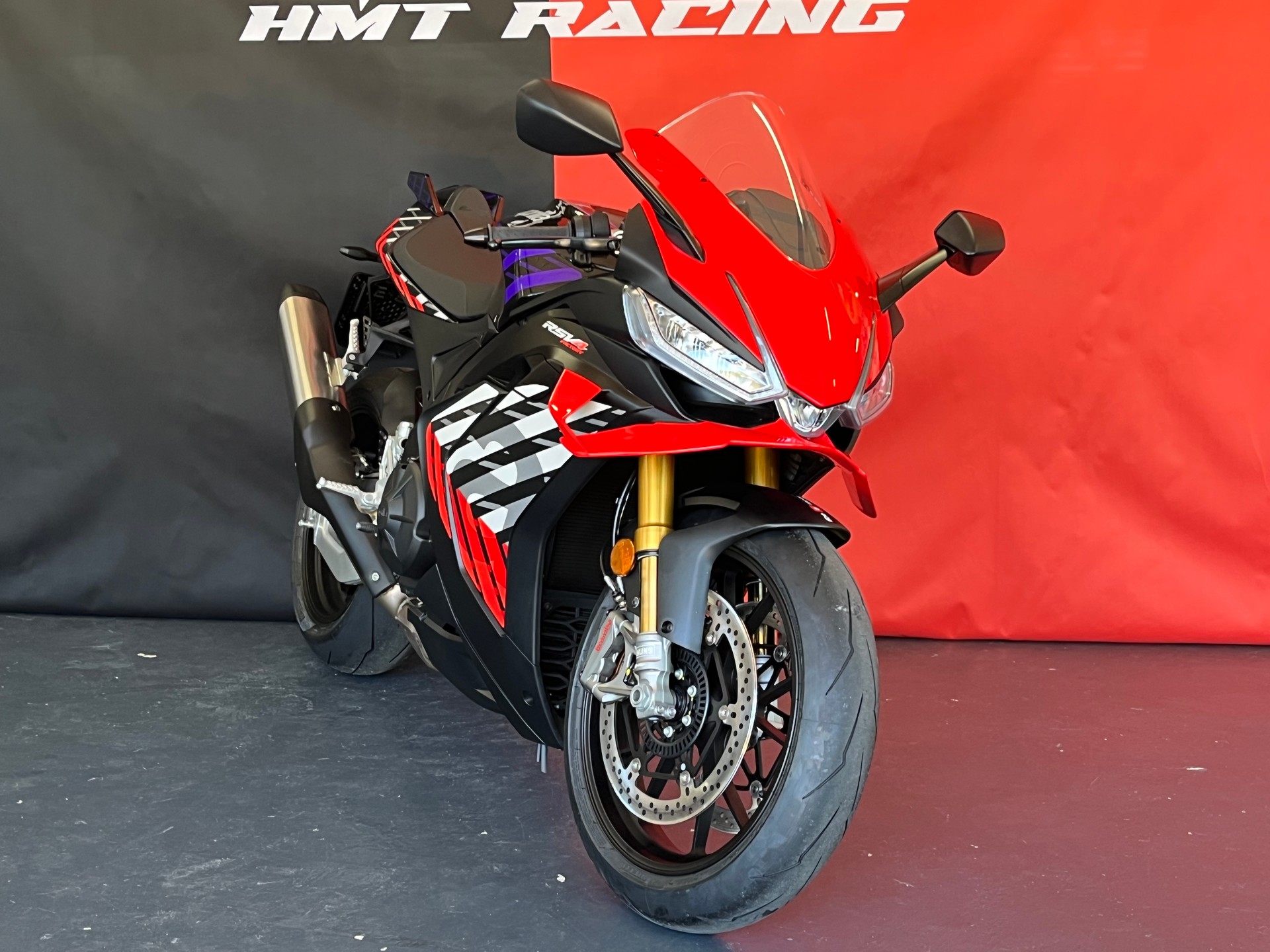 APRILIA RSV4 1100 E5+ Factory HMT EDITION-image-11