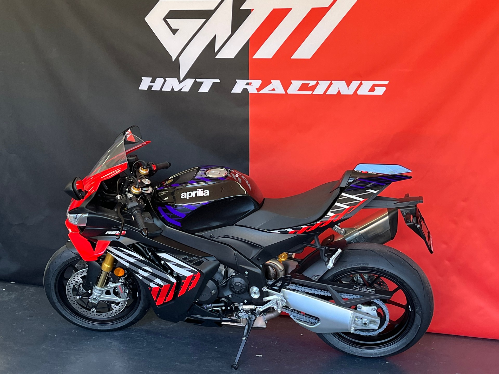 APRILIA RSV4 1100 E5+ Factory HMT EDITION-image-5