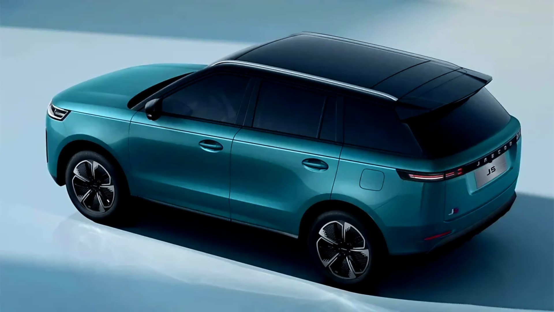 JAECOO 5 60,9 kWh Exclusive-showroom-element-1