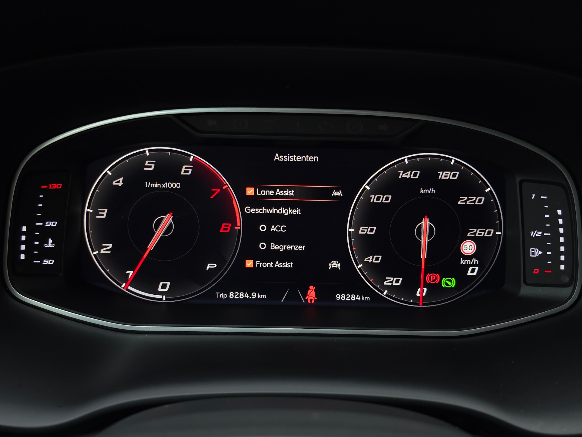 SEAT Ateca 1.5 TSI EVO DSG FR mit AHK-image-18