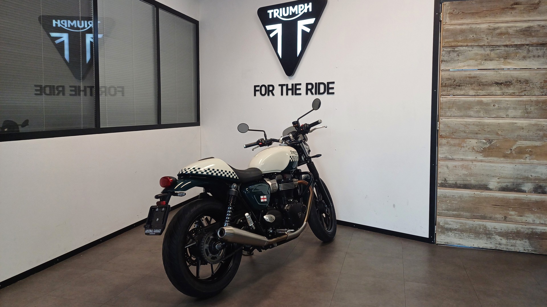 TRIUMPH Street Twin 900 i (35kW)-image-5
