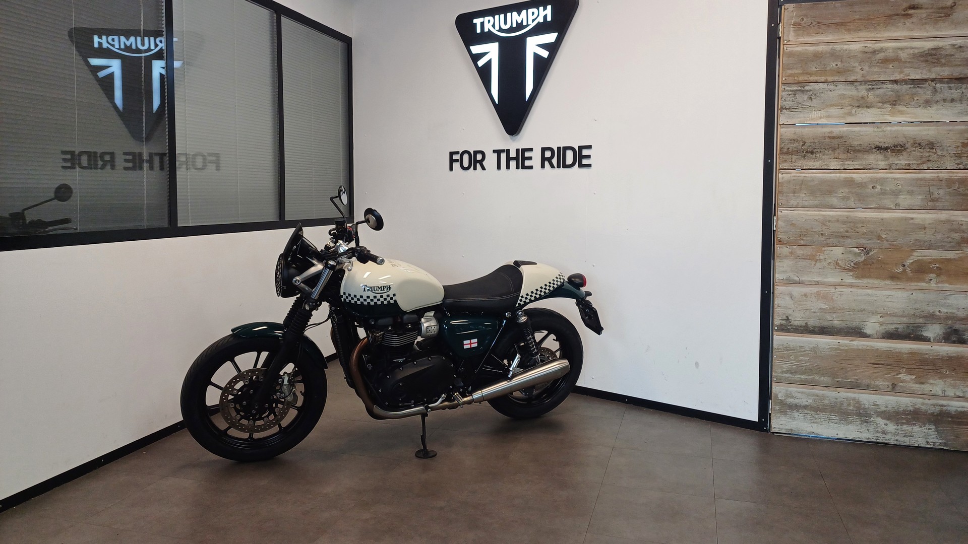 TRIUMPH Street Twin 900 i (35kW)-image-0