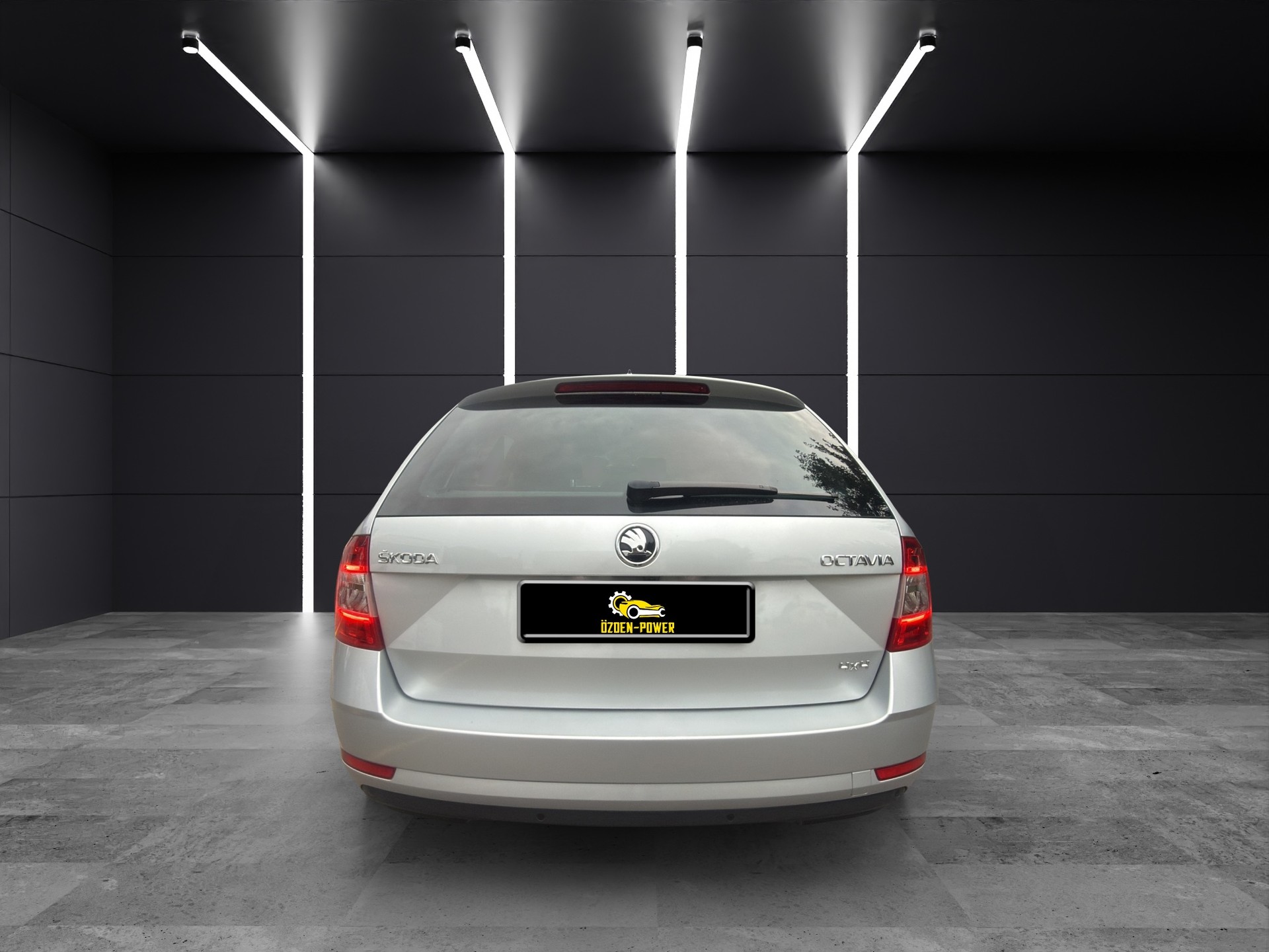 SKODA Octavia Combi 2.0 TSI Soleil 4x4 DSG-image-7