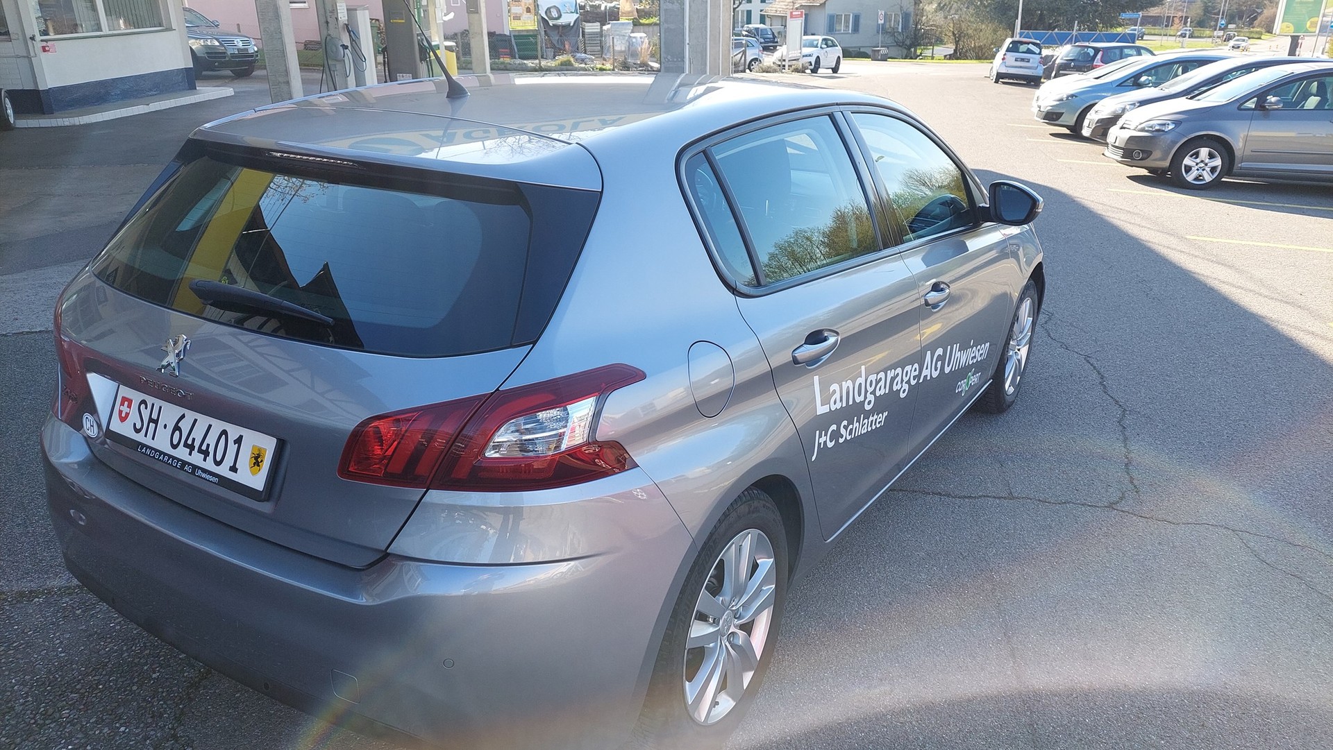 PEUGEOT 308 1.2 VTi Access-image-3