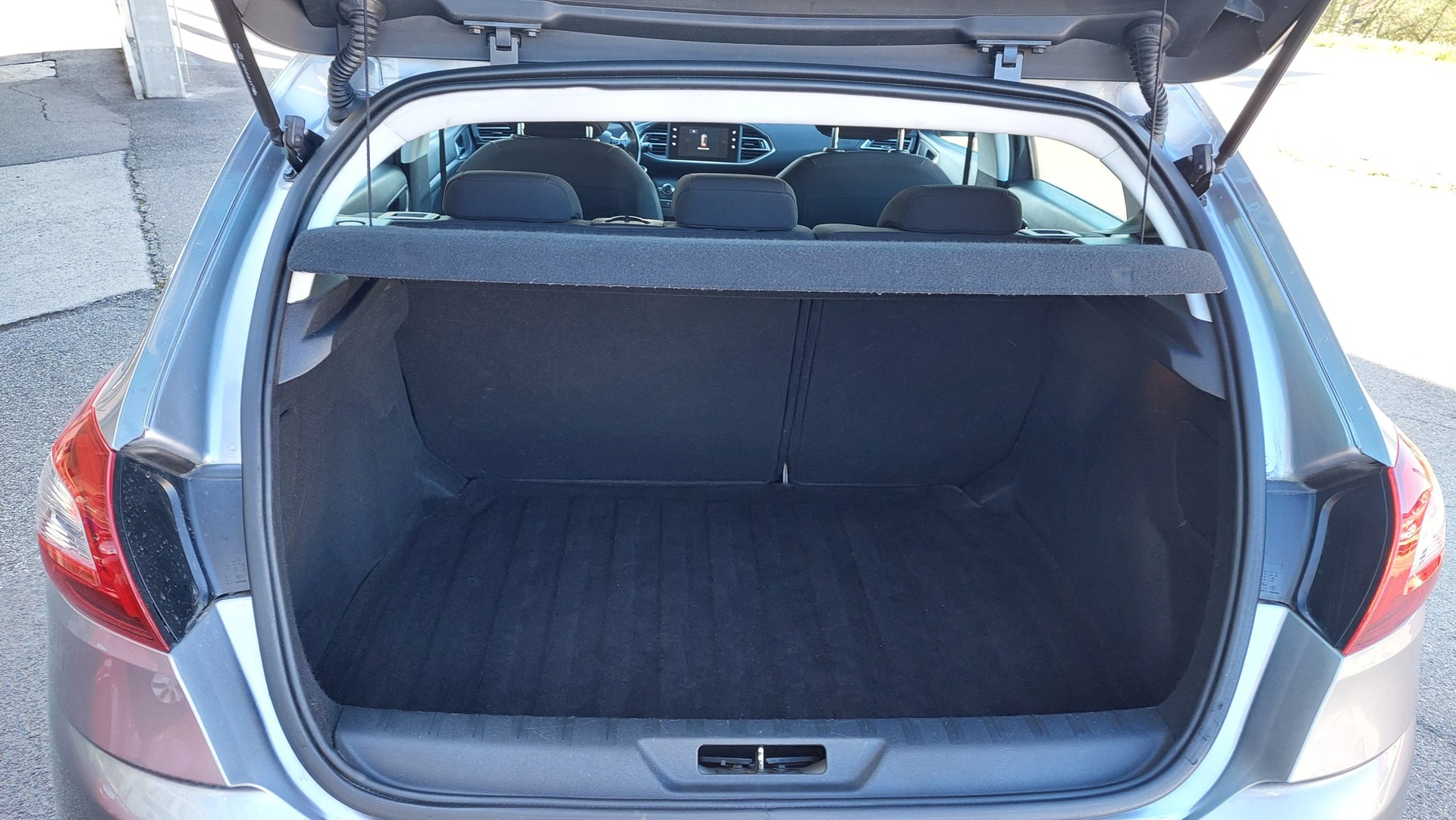 PEUGEOT 308 1.2 VTi Access-image-5