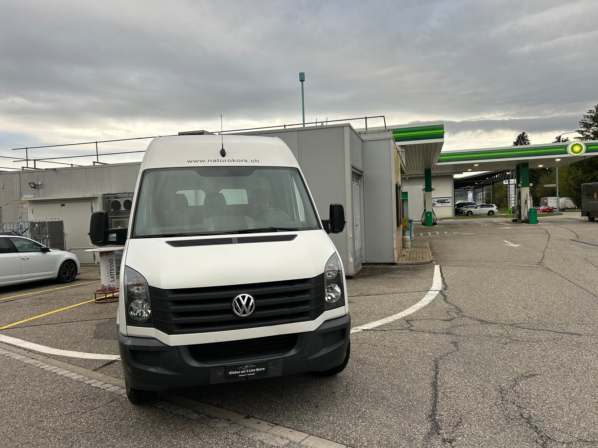 VW CRAFTER-image-3