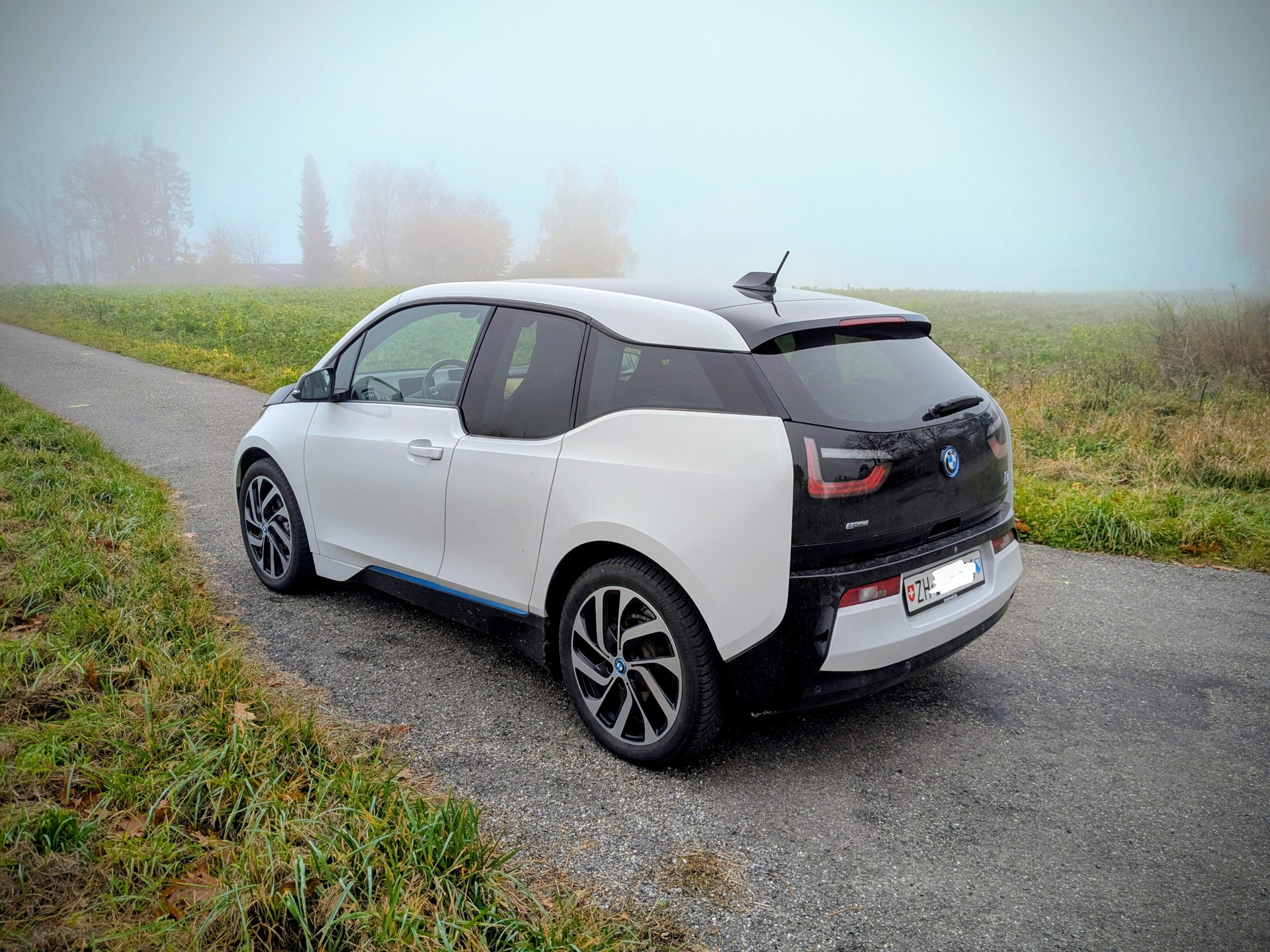 BMW i3 (60Ah)-image-2