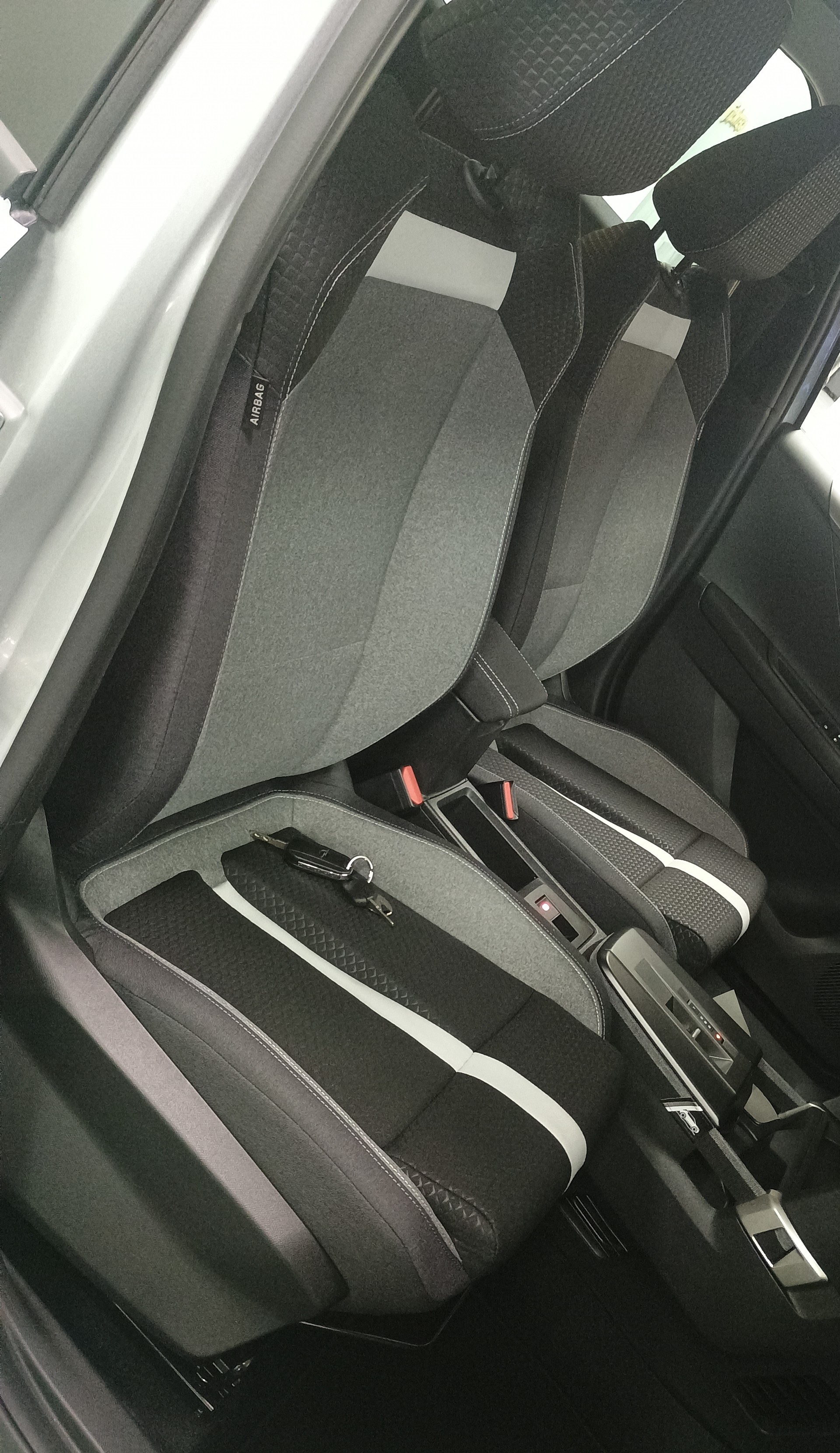 OPEL Frontera 1.2i MHEV Edition-image-5