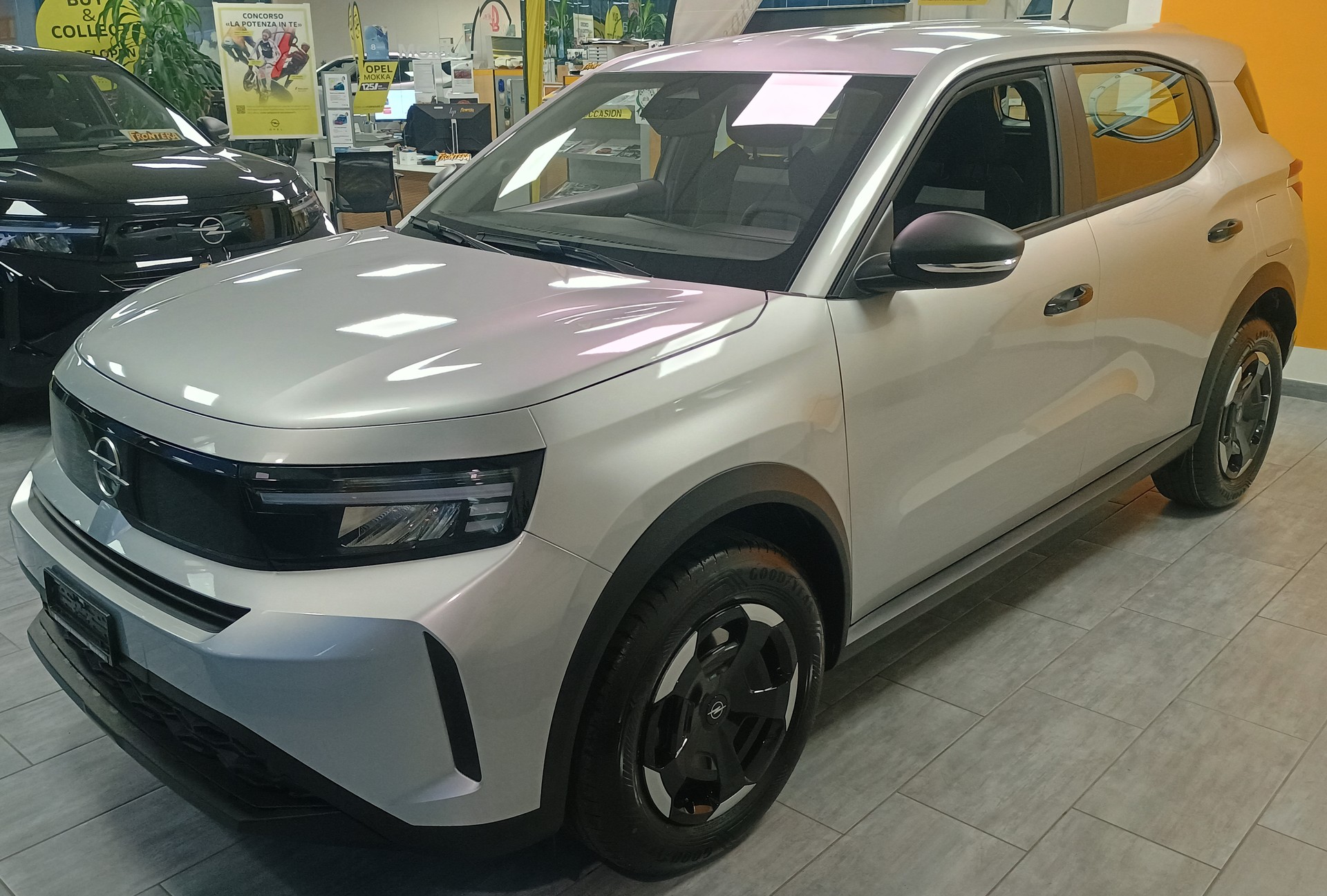 OPEL Frontera 1.2i MHEV Edition-image-1