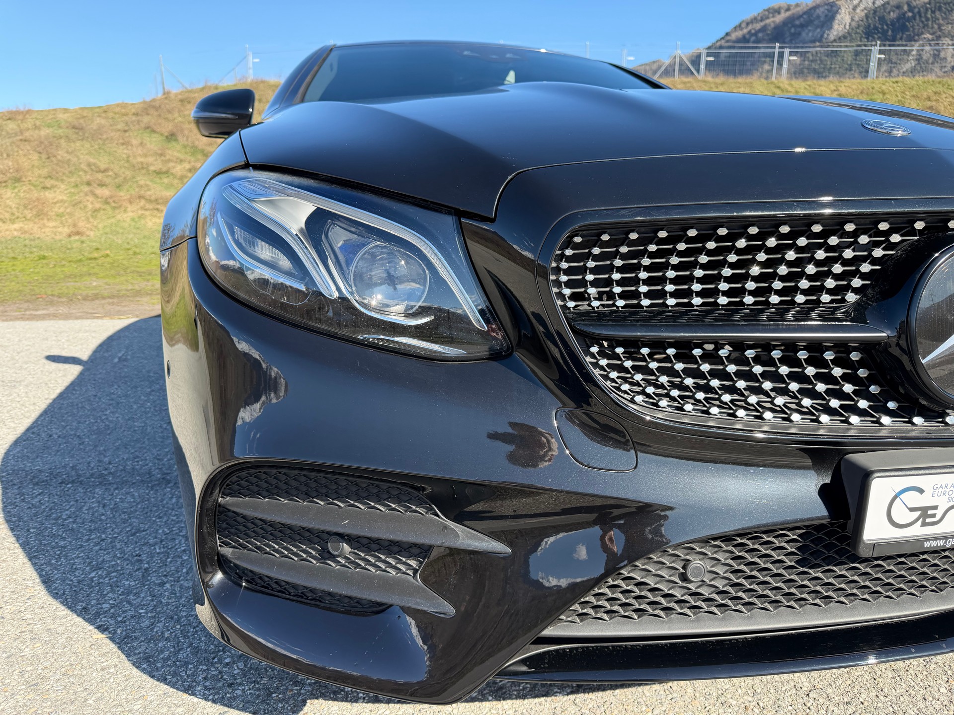 MERCEDES-BENZ E 200 Coupé AMG Line 4 Matic 9G-Tronic-image-8