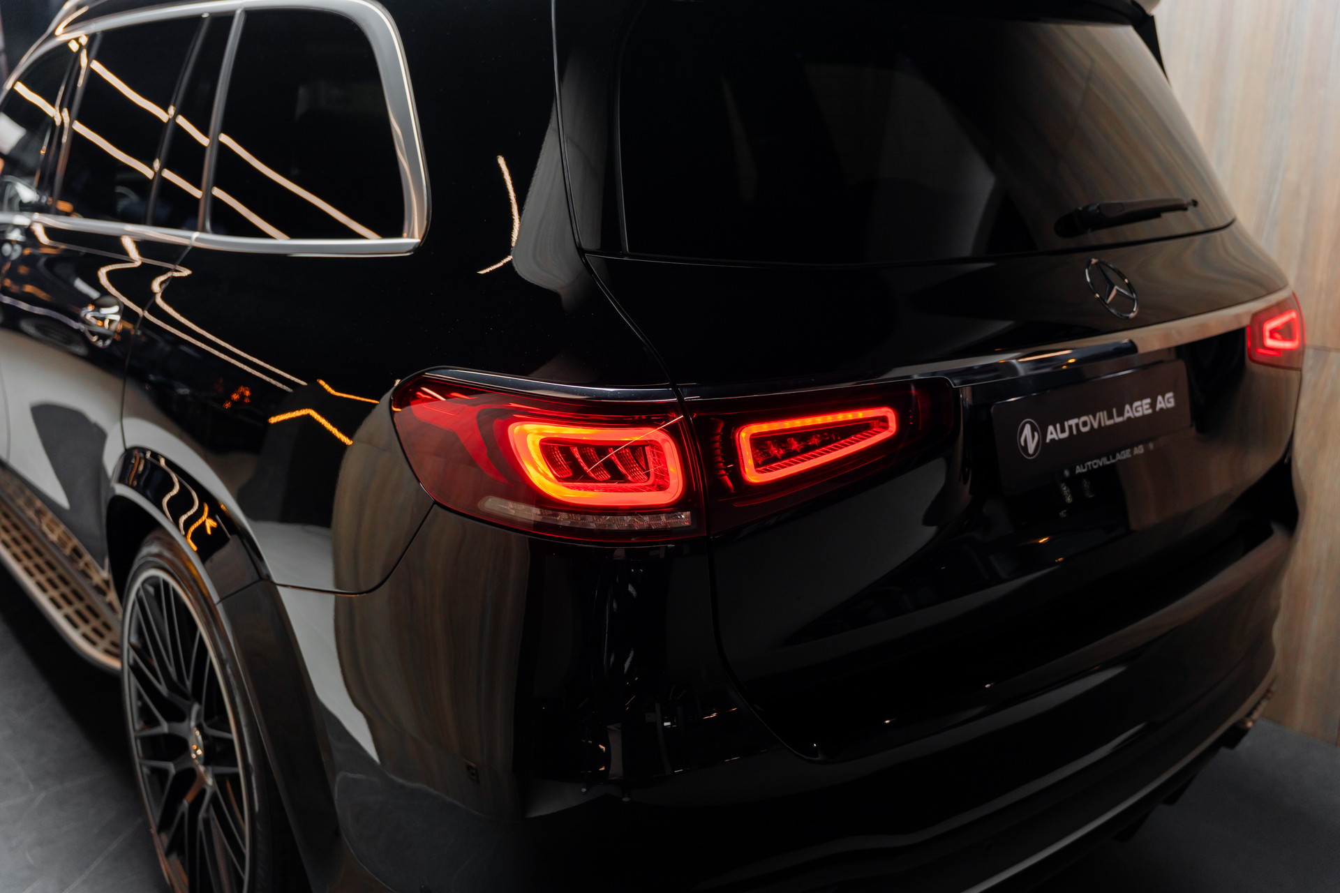 MERCEDES-BENZ GLS 63 4Matic+ TCT 9G-image-26